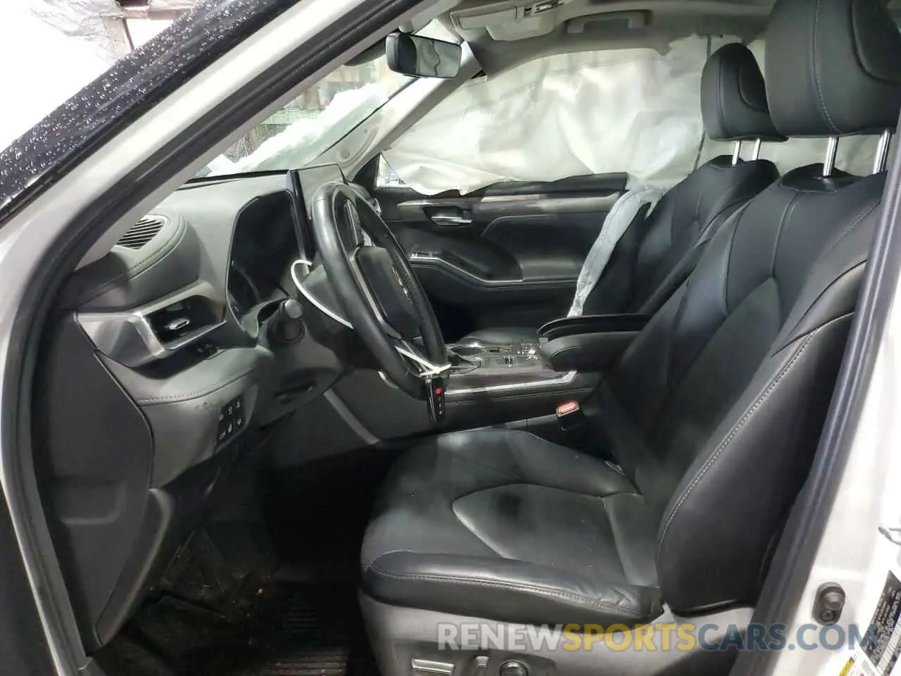 7 Photograph of a damaged car 5TDXBRCH6NS545719 TOYOTA HIGHLANDER 2022
