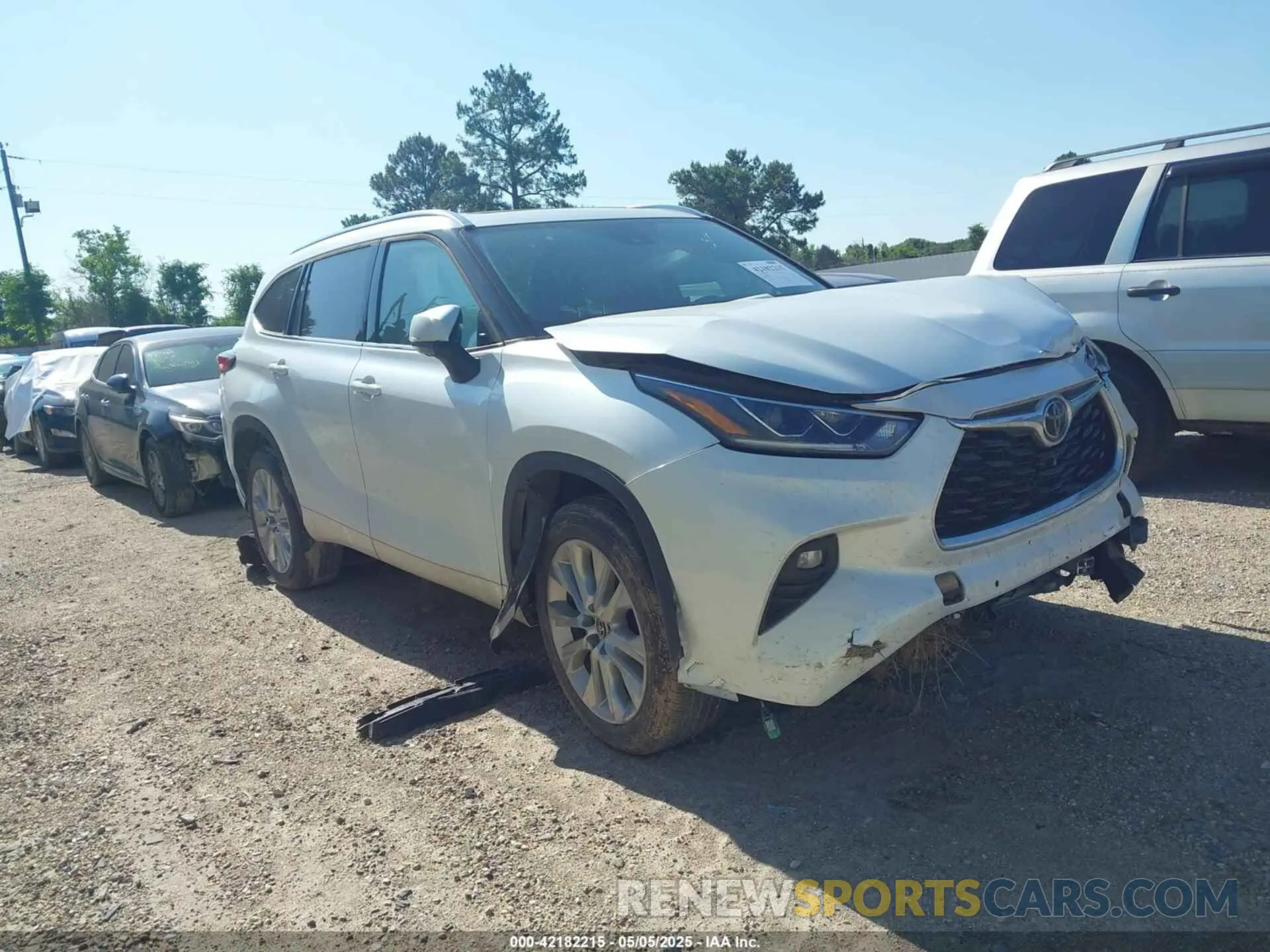 1 Фотография поврежденного автомобиля 5TDYZRAHXNS124332 TOYOTA HIGHLANDER 2022