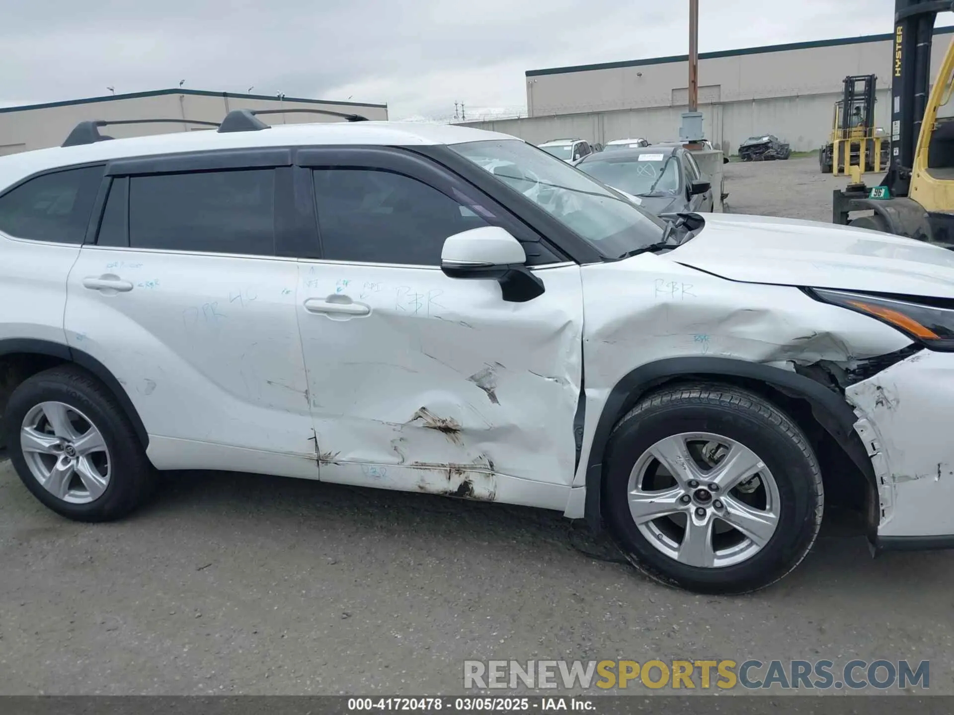 14 Фотография поврежденного автомобиля 5TDZZRAH0NS553211 TOYOTA HIGHLANDER 2022