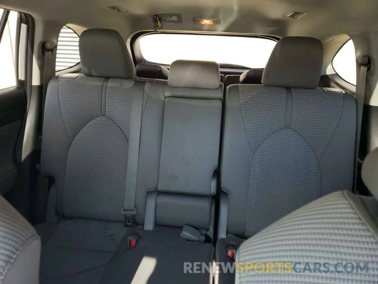 10 Фотография поврежденного автомобиля 5TDZZRAH3NS104282 TOYOTA HIGHLANDER 2022