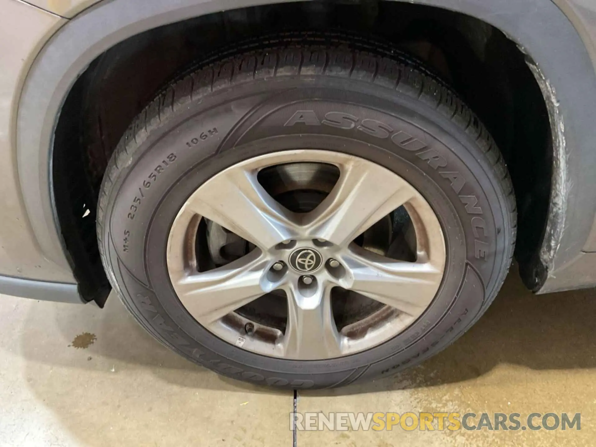 31 Фотография поврежденного автомобиля 5TDZZRAH6NS559580 TOYOTA HIGHLANDER 2022