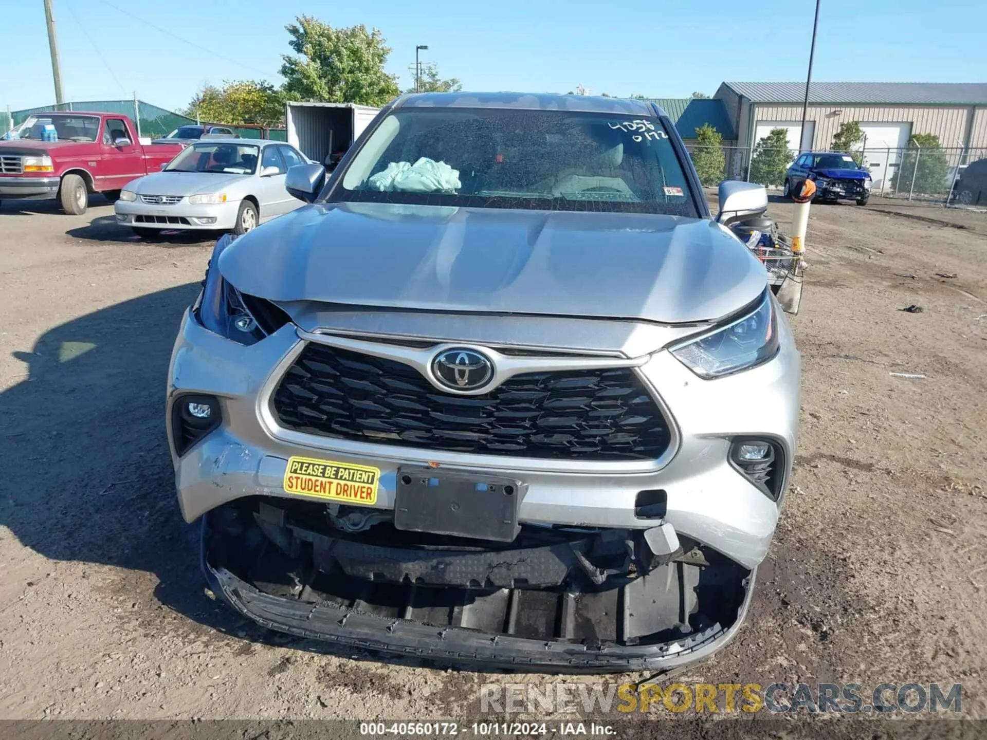 6 Photograph of a damaged car 5TDZZRAH7NS112031 TOYOTA HIGHLANDER 2022