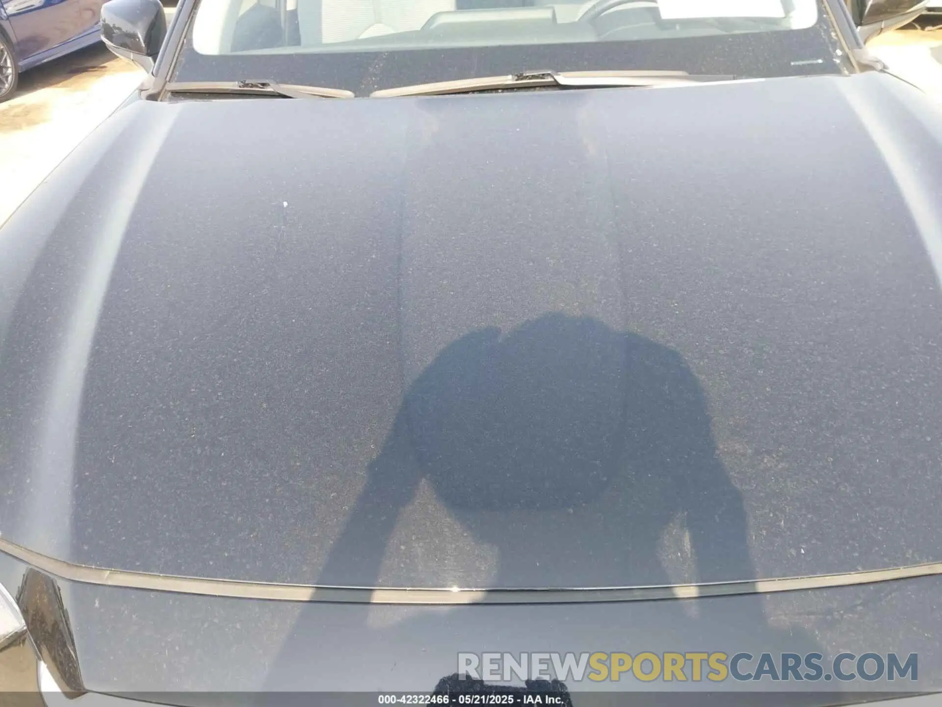 10 Photograph of a damaged car 5TDZZRAH7NS557045 TOYOTA HIGHLANDER 2022