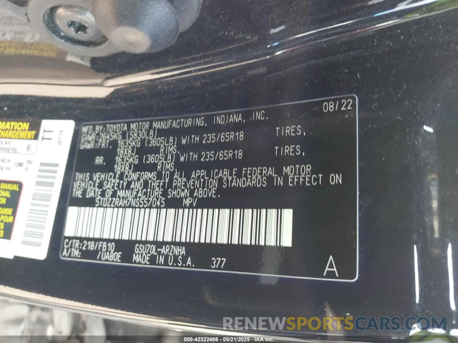 9 Photograph of a damaged car 5TDZZRAH7NS557045 TOYOTA HIGHLANDER 2022