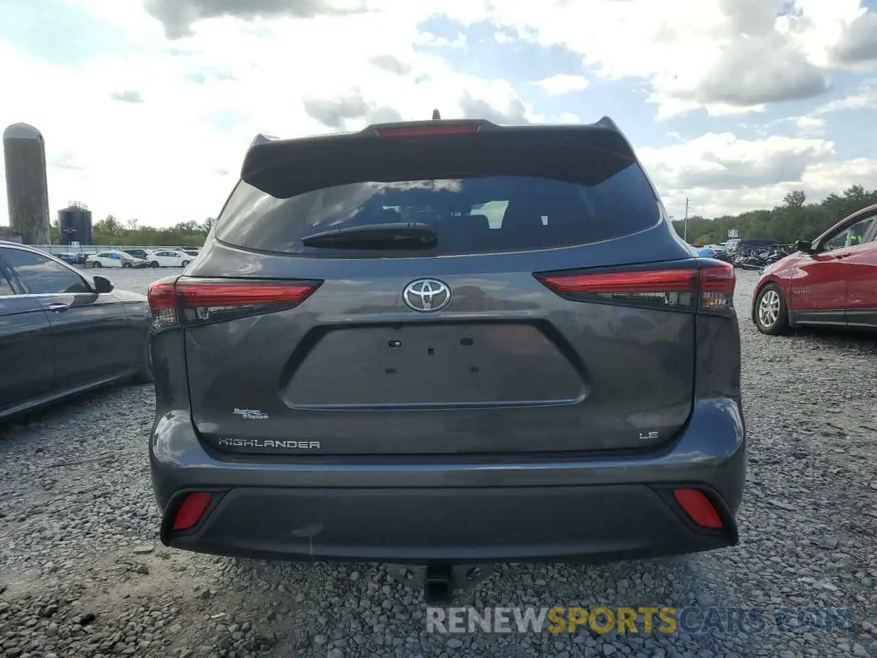 6 Photograph of a damaged car 5TDZZRAHXNS554186 TOYOTA HIGHLANDER 2022