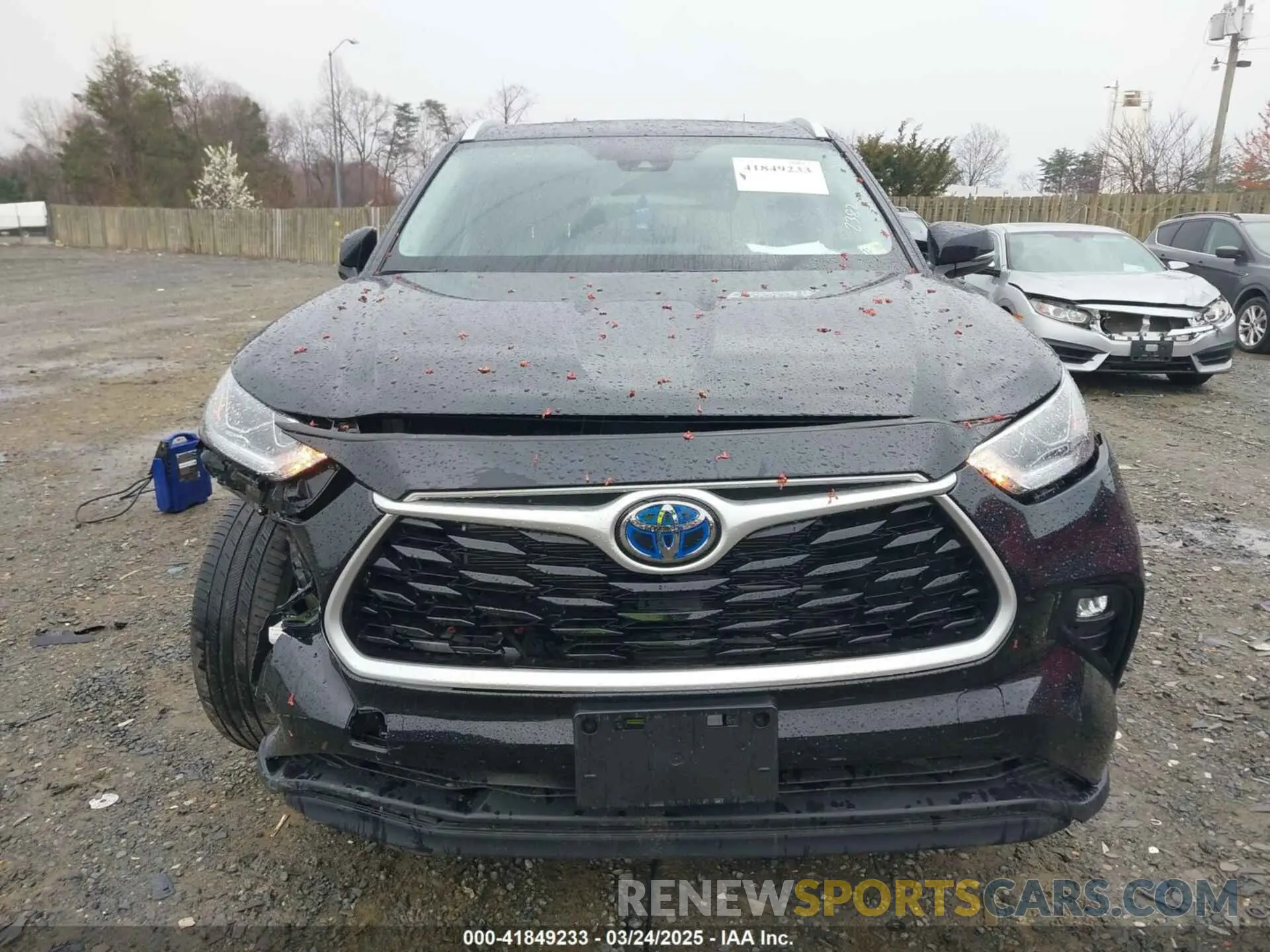 12 Photograph of a damaged car 5TDABRCH0PS564355 TOYOTA HIGHLANDER 2023
