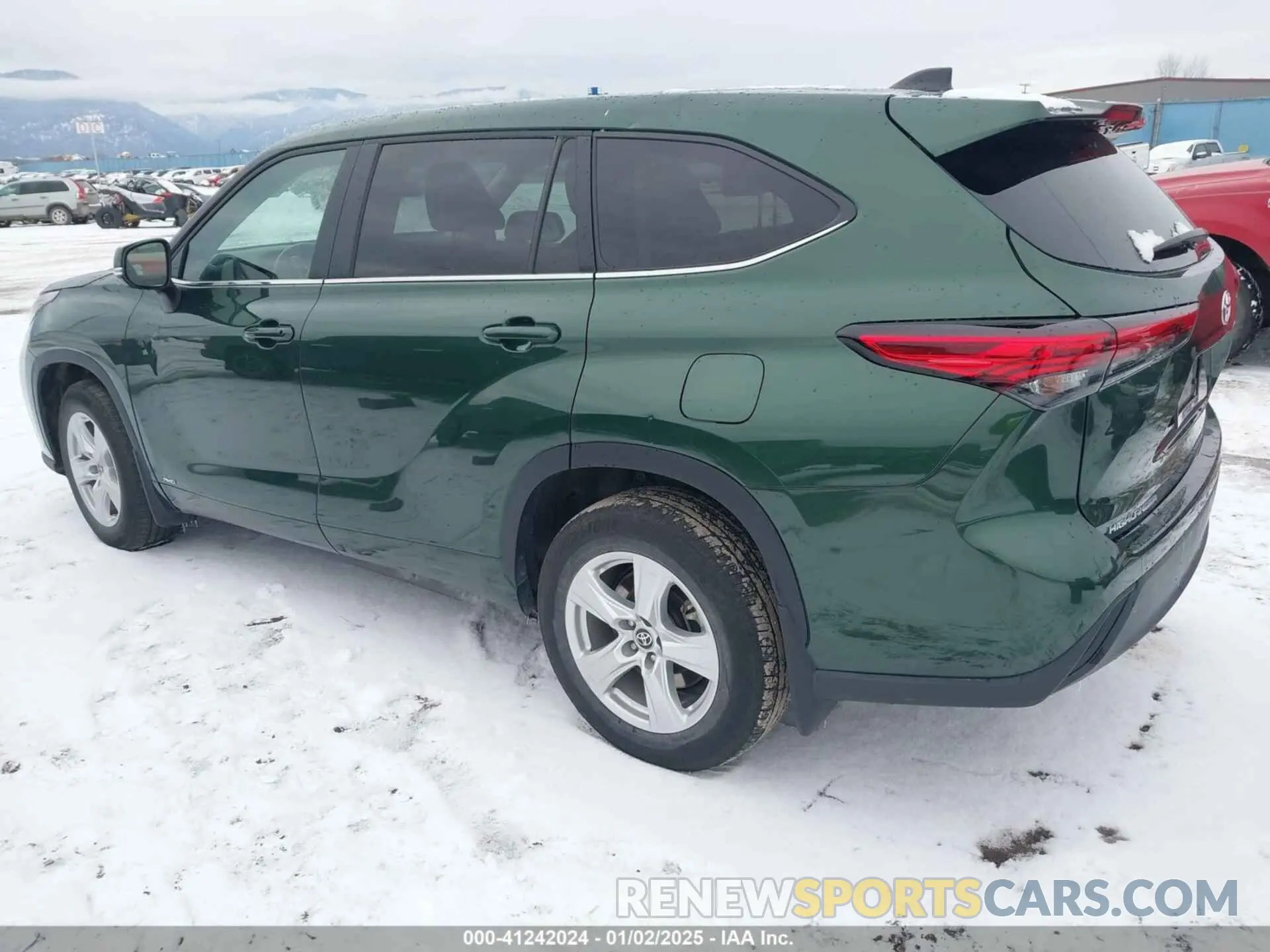 3 Photograph of a damaged car 5TDBBRCH3PS563608 TOYOTA HIGHLANDER 2023