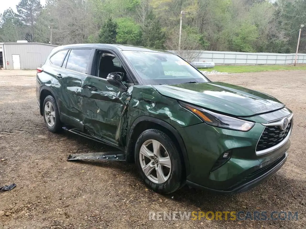 4 Photograph of a damaged car 5TDBBRCH5PS595265 TOYOTA HIGHLANDER 2023