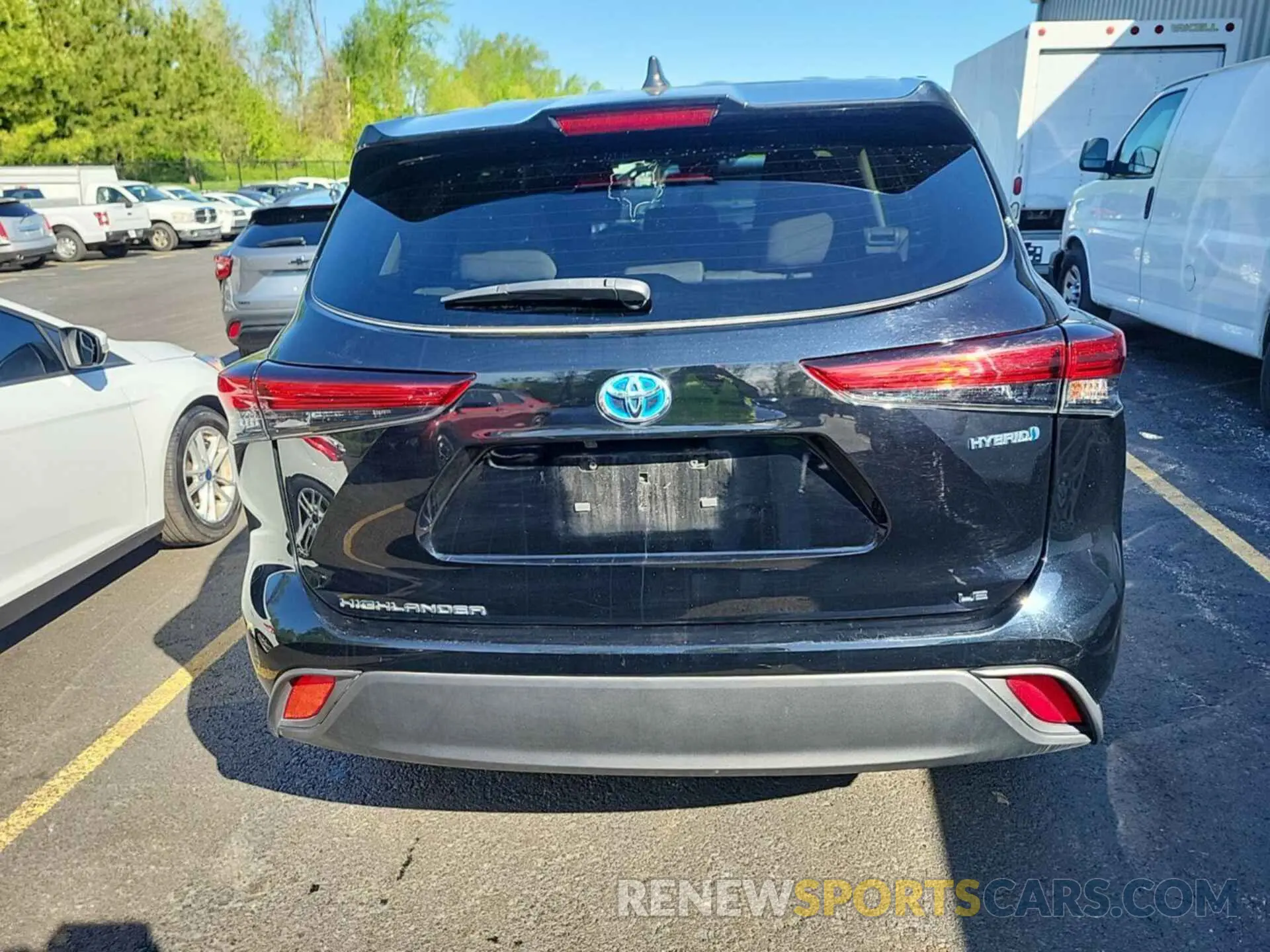 26 Photograph of a damaged car 5TDBBRCH7PS591671 TOYOTA HIGHLANDER 2023