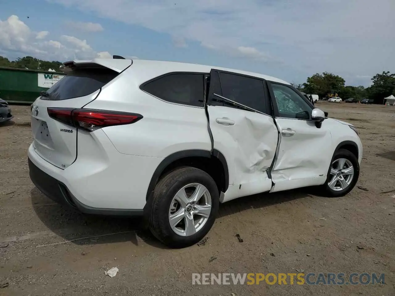 3 Photograph of a damaged car 5TDBBRCH9PS564424 TOYOTA HIGHLANDER 2023