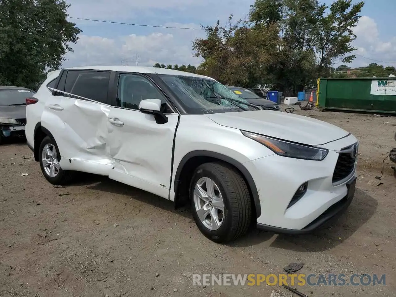 4 Photograph of a damaged car 5TDBBRCH9PS564424 TOYOTA HIGHLANDER 2023