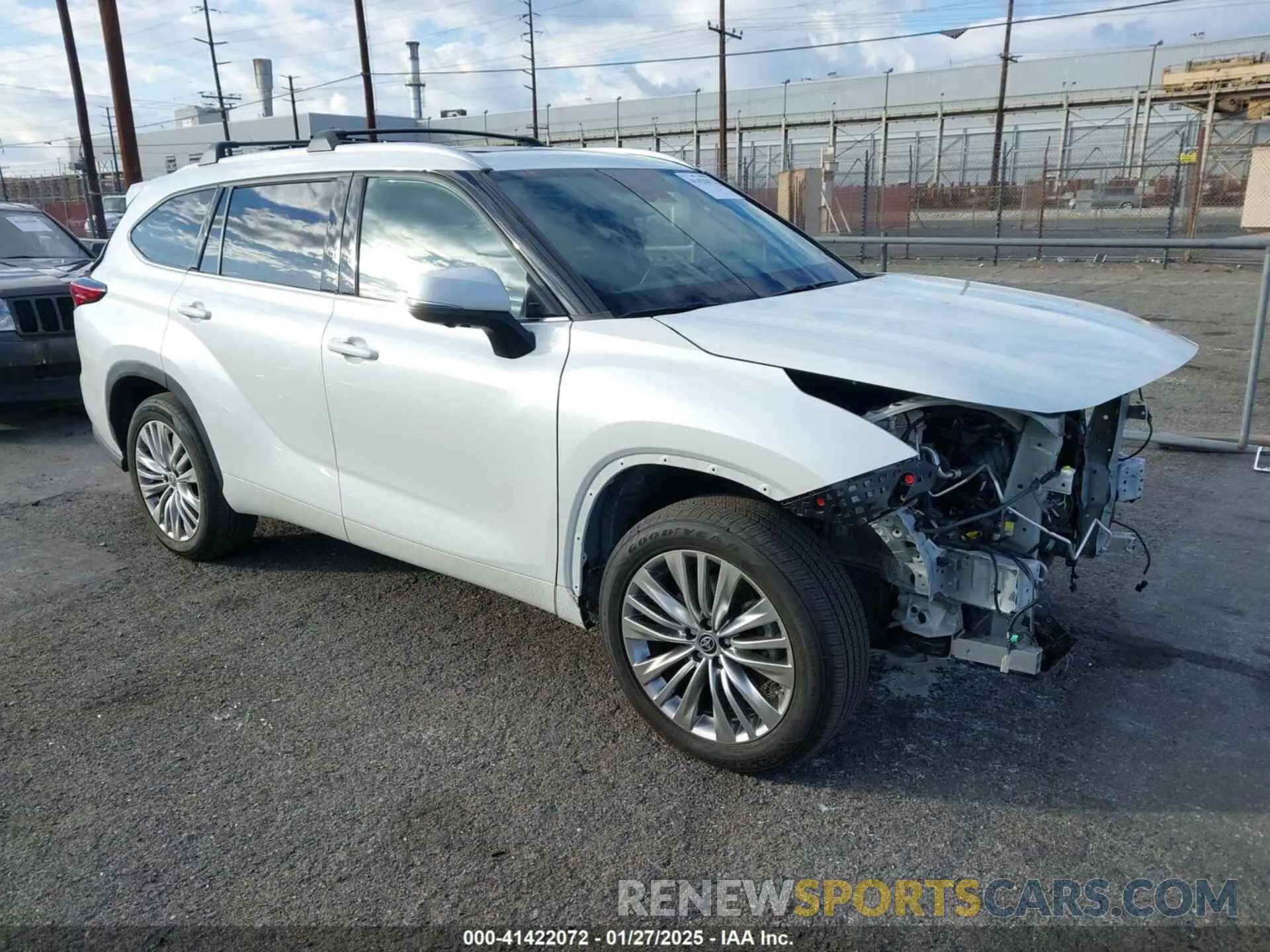 1 Photograph of a damaged car 5TDFARAH3PS018516 TOYOTA HIGHLANDER 2023