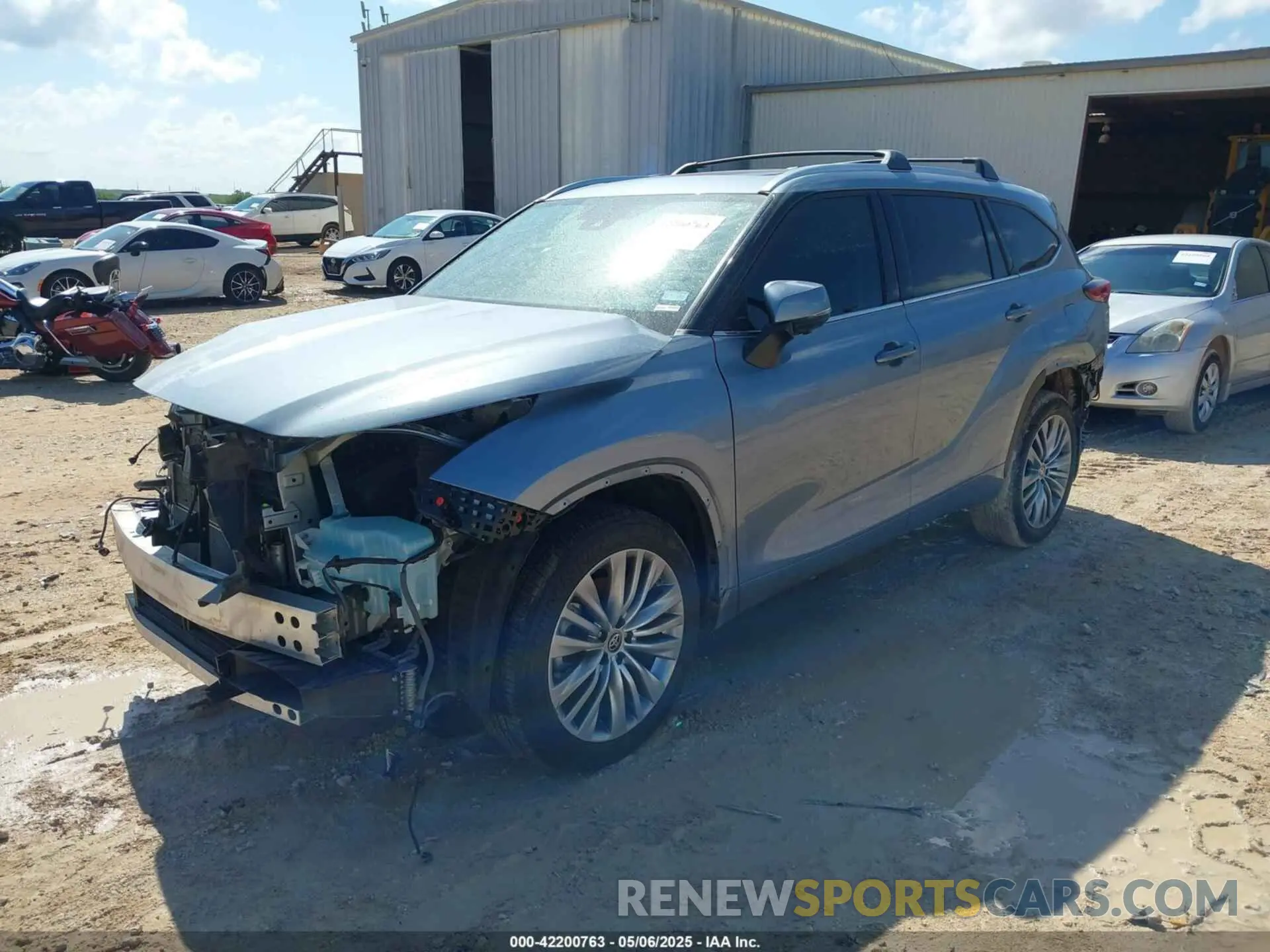 2 Photograph of a damaged car 5TDFARAH5PS520699 TOYOTA HIGHLANDER 2023
