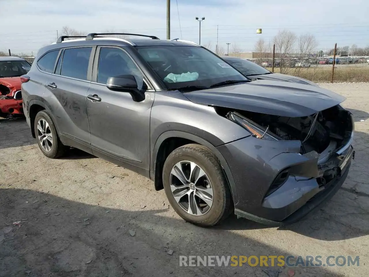 4 Photograph of a damaged car 5TDKARAH1PS517488 TOYOTA HIGHLANDER 2023