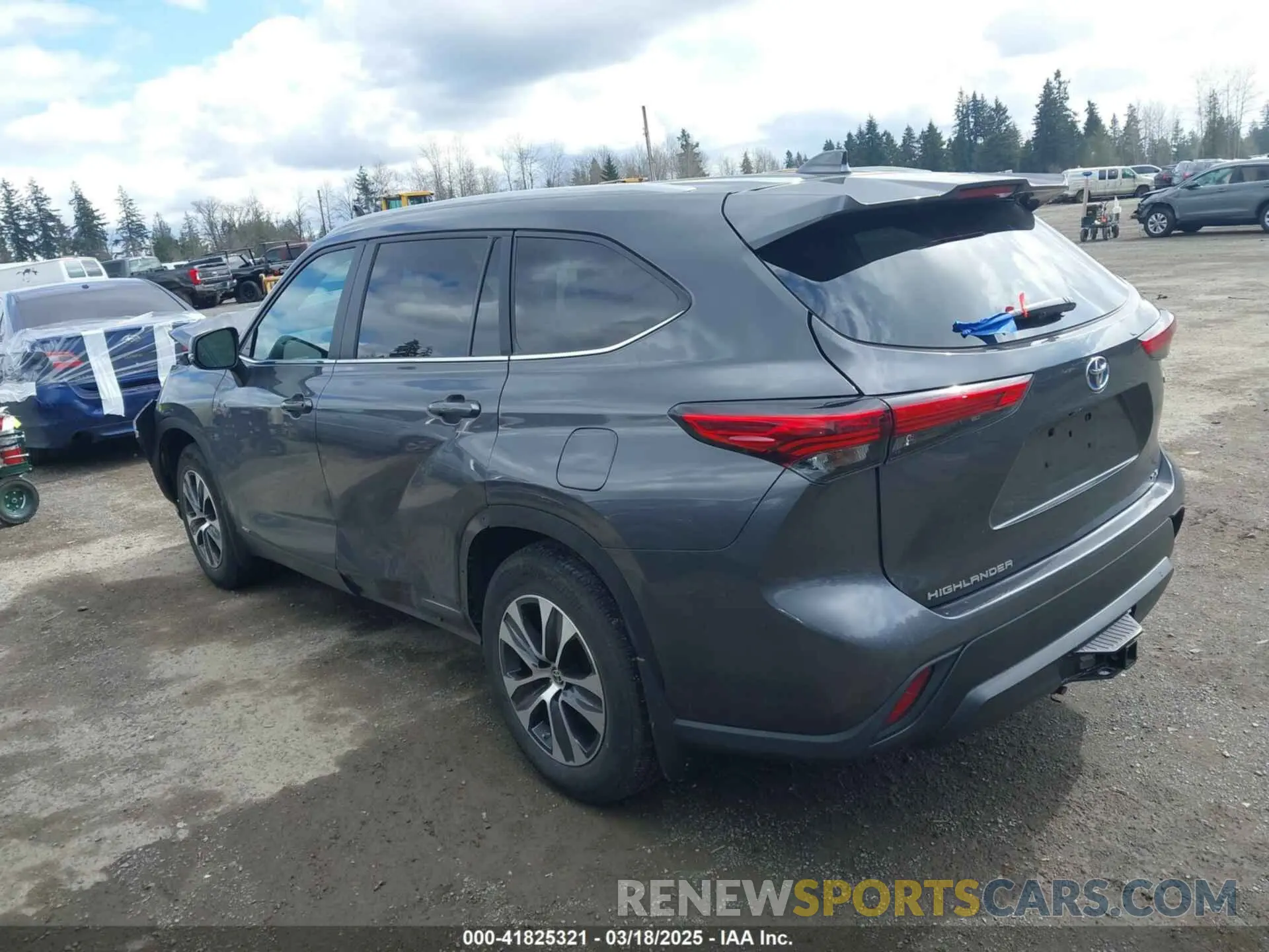 3 Фотография поврежденного автомобиля 5TDKBRCH2PS122939 TOYOTA HIGHLANDER 2023