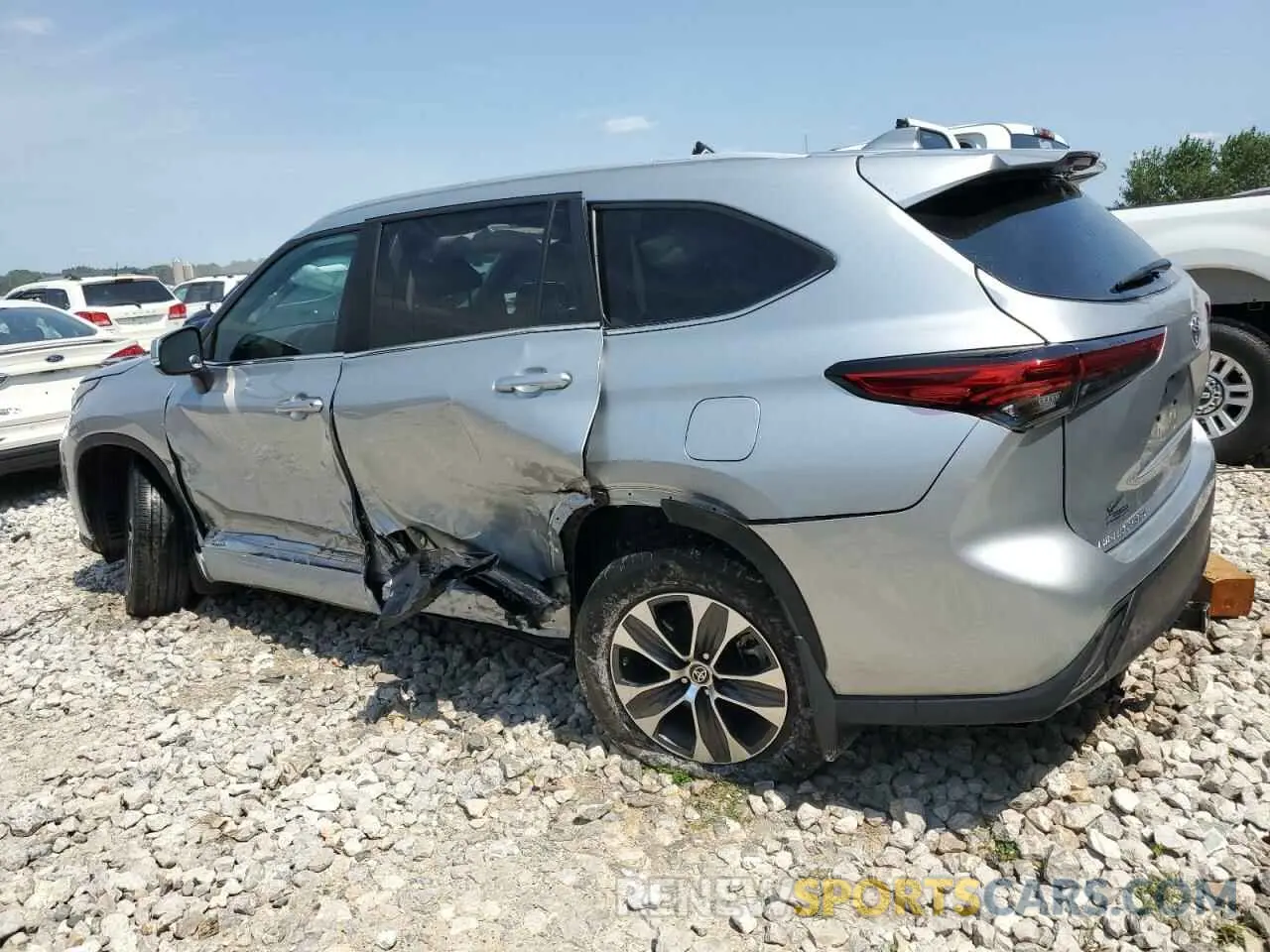 2 Фотография поврежденного автомобиля 5TDKBRCH7PS110818 TOYOTA HIGHLANDER 2023