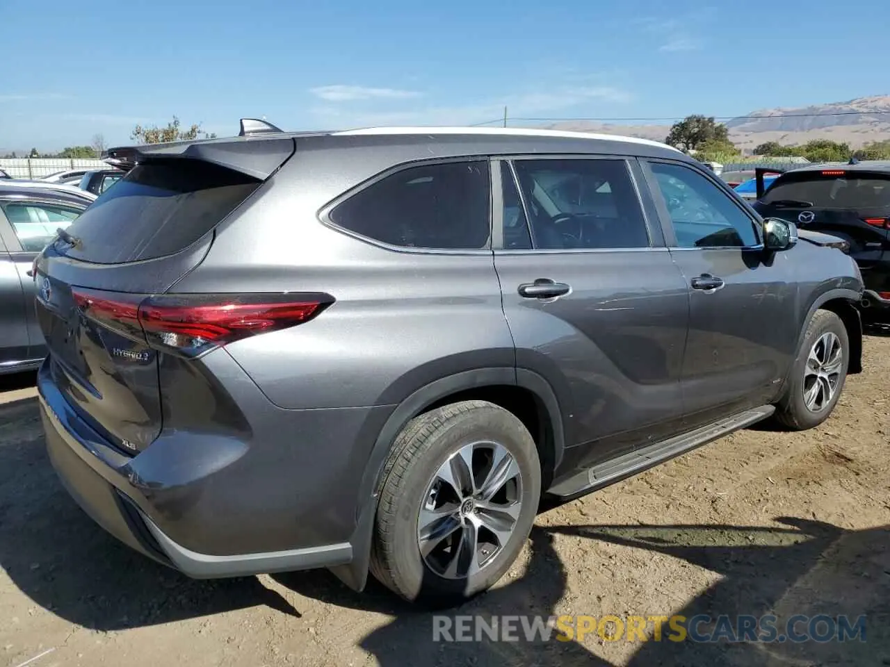 3 Фотография поврежденного автомобиля 5TDKBRCH8PS570540 TOYOTA HIGHLANDER 2023