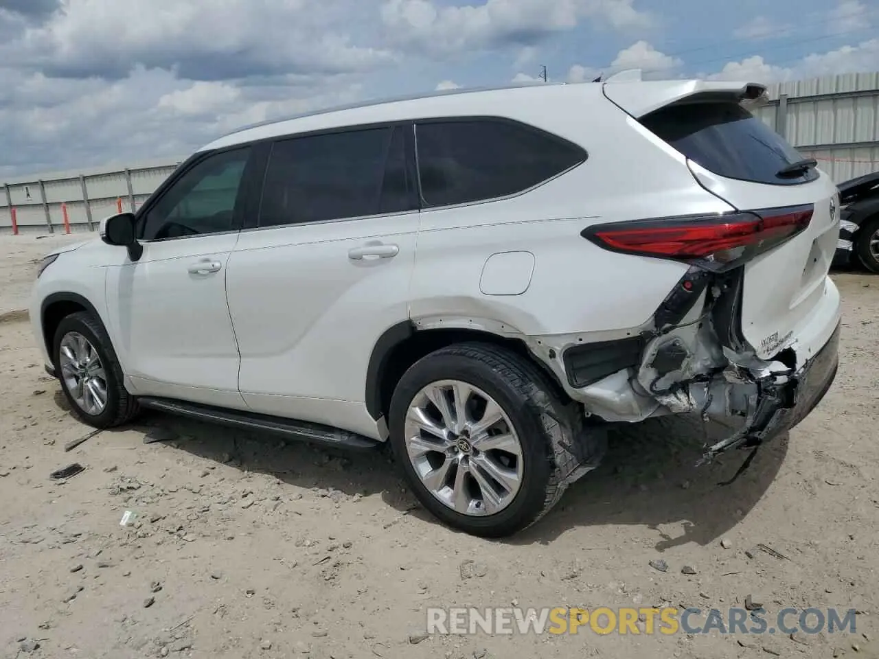 2 Фотография поврежденного автомобиля 5TDKDRAH0PS019676 TOYOTA HIGHLANDER 2023