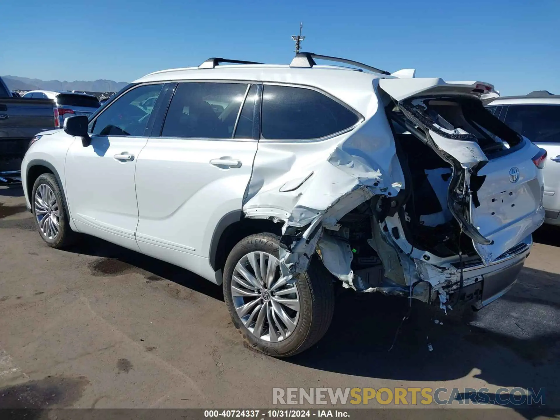 3 Фотография поврежденного автомобиля 5TDKDRAH0PS023128 TOYOTA HIGHLANDER 2023