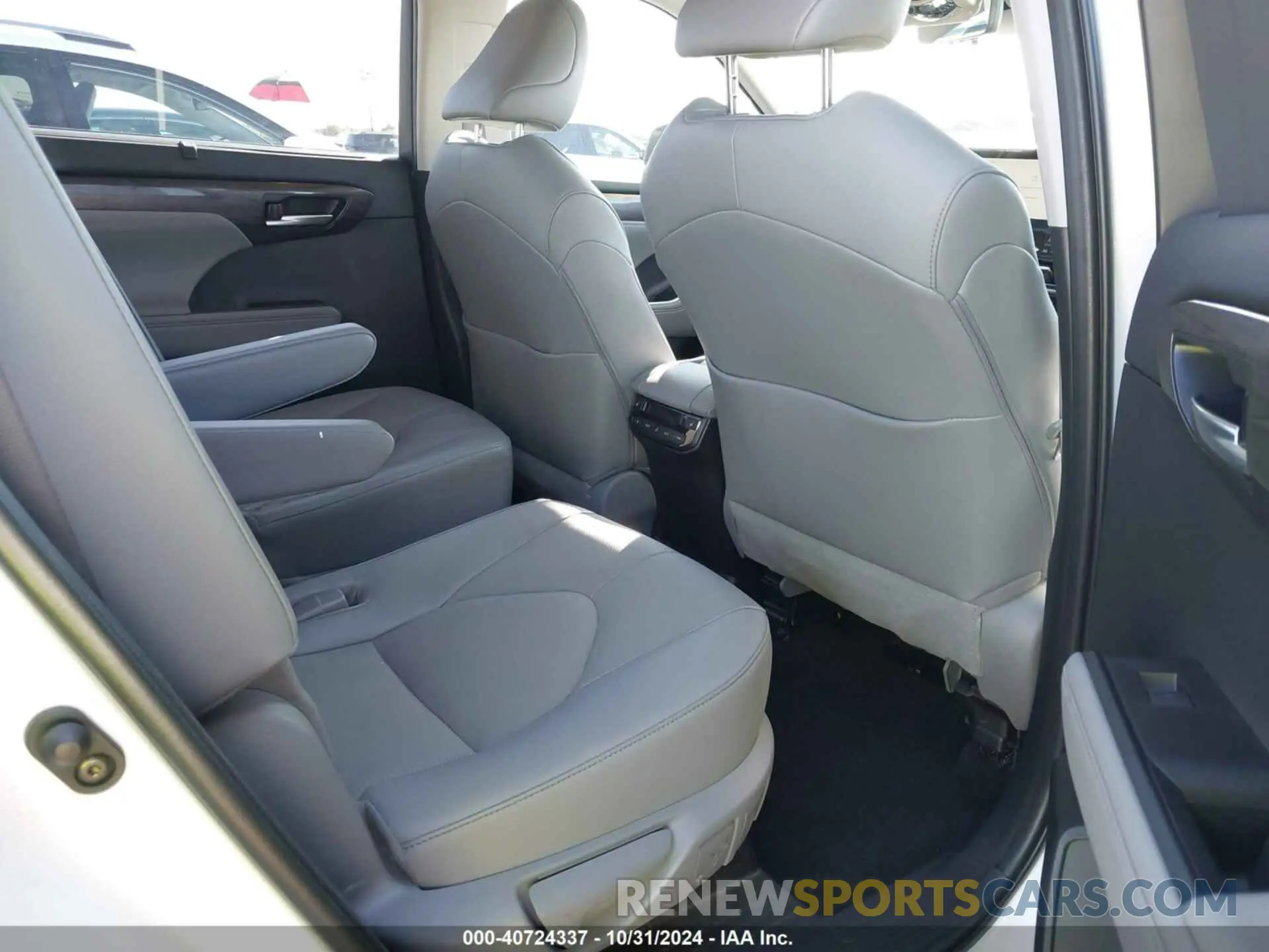 8 Фотография поврежденного автомобиля 5TDKDRAH0PS023128 TOYOTA HIGHLANDER 2023