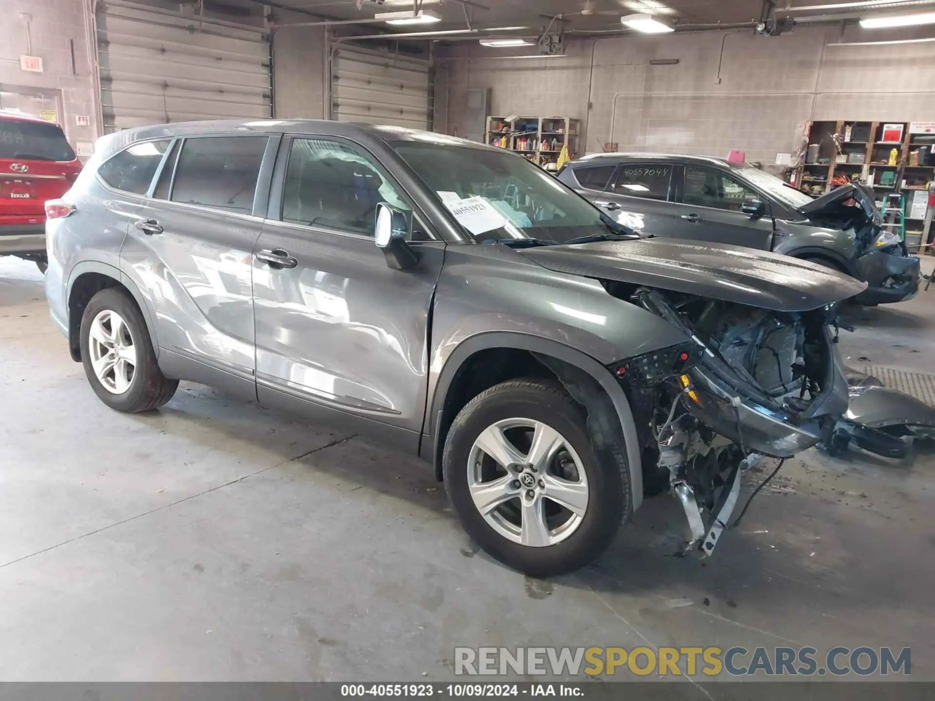 1 Фотография поврежденного автомобиля 5TDKDRAH0PS046893 TOYOTA HIGHLANDER 2023