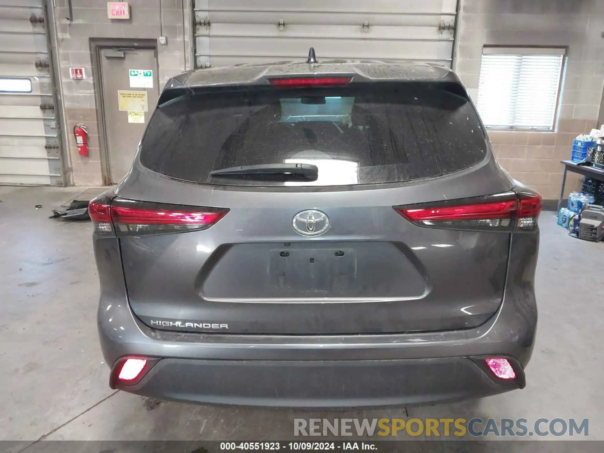 17 Фотография поврежденного автомобиля 5TDKDRAH0PS046893 TOYOTA HIGHLANDER 2023