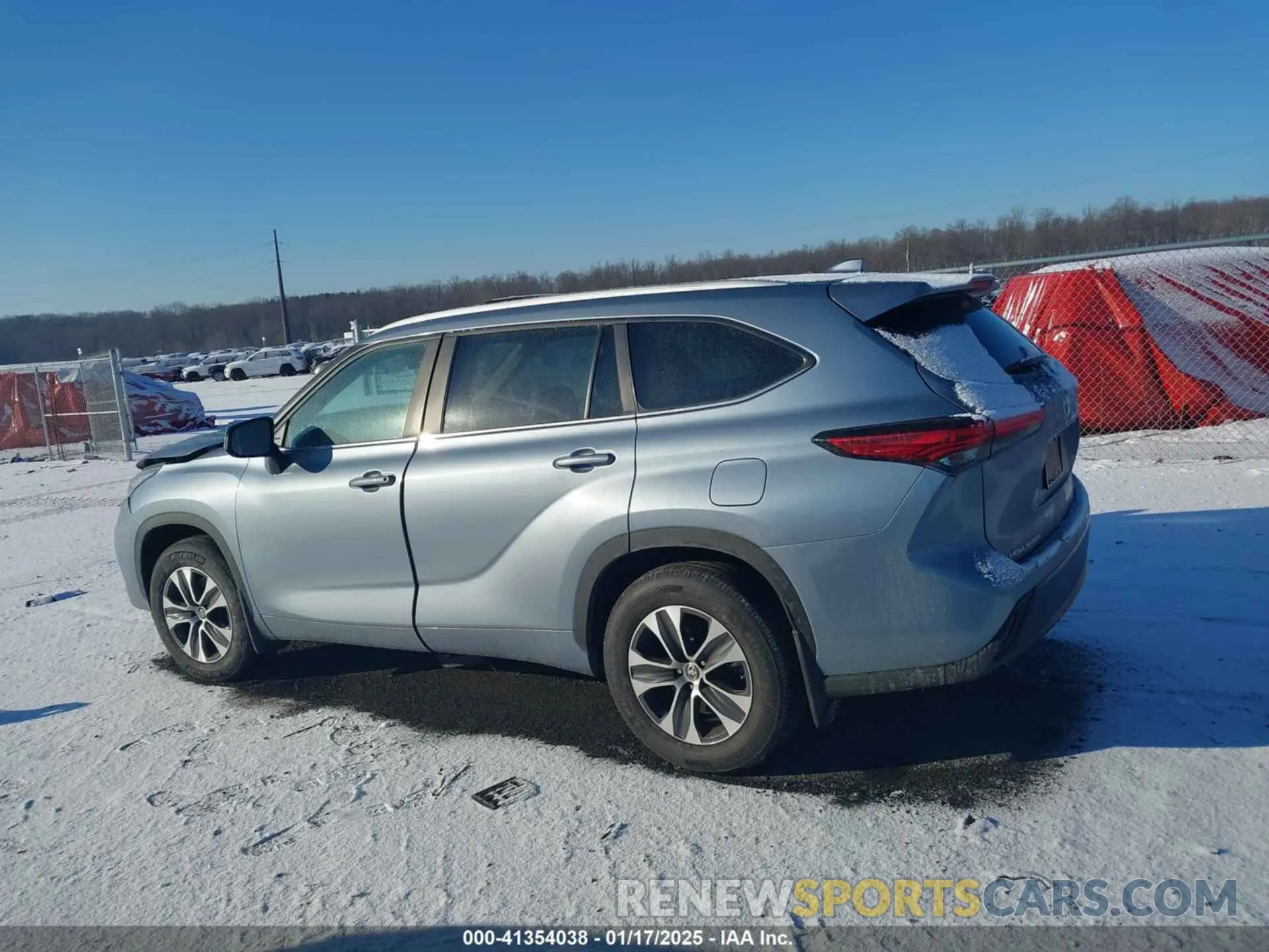 14 Photograph of a damaged car 5TDKDRAH0PS512550 TOYOTA HIGHLANDER 2023
