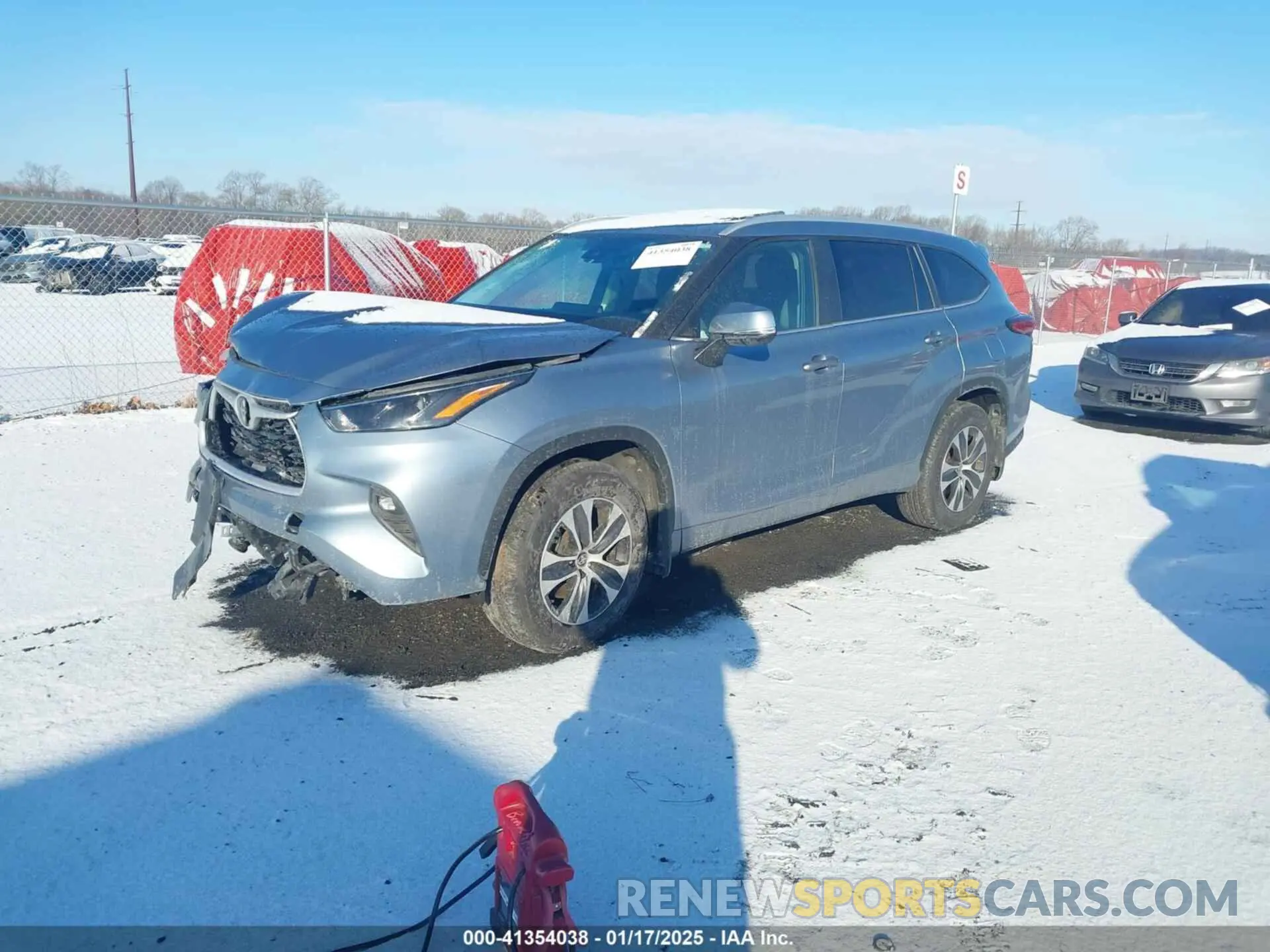 2 Photograph of a damaged car 5TDKDRAH0PS512550 TOYOTA HIGHLANDER 2023
