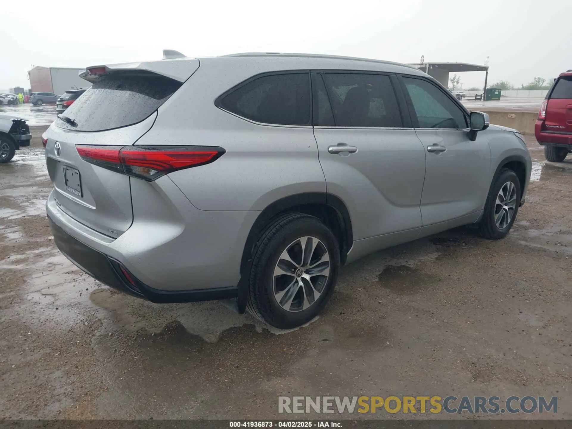 4 Фотография поврежденного автомобиля 5TDKDRAH1PS034509 TOYOTA HIGHLANDER 2023
