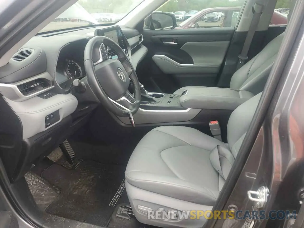 7 Photograph of a damaged car 5TDKDRAH1PS038530 TOYOTA HIGHLANDER 2023