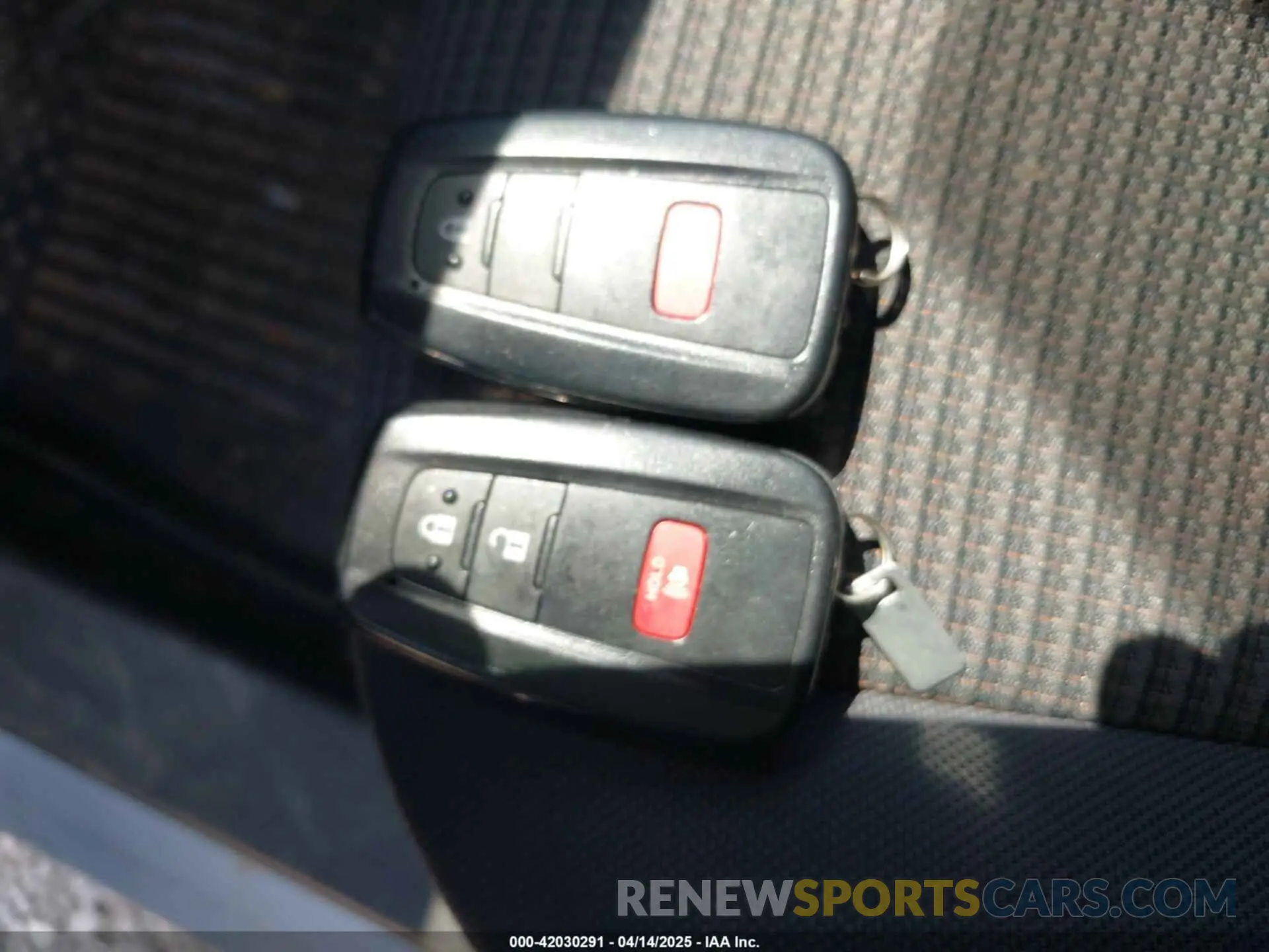 11 Photograph of a damaged car 5TDKDRAH1PS048393 TOYOTA HIGHLANDER 2023