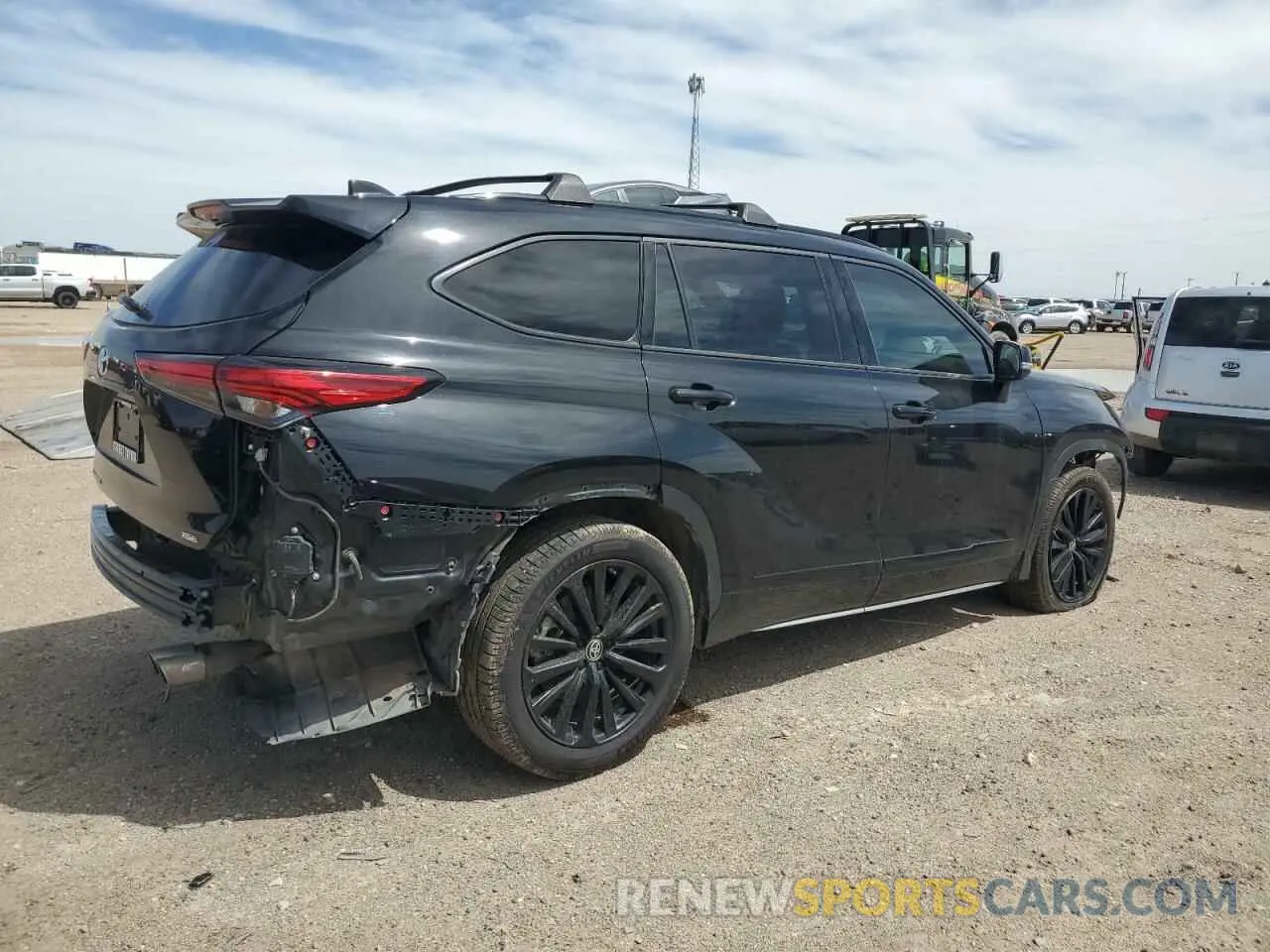 3 Фотография поврежденного автомобиля 5TDKDRAH2PS021137 TOYOTA HIGHLANDER 2023