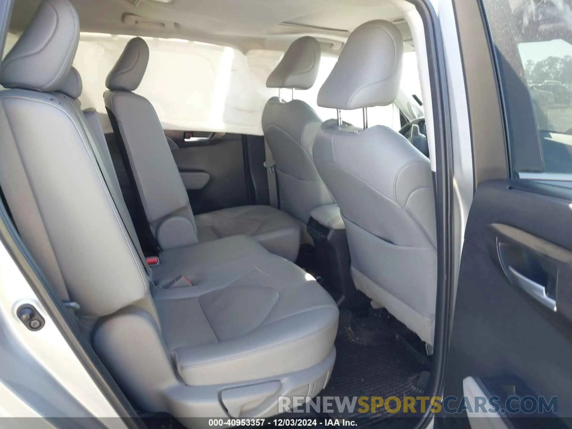 8 Фотография поврежденного автомобиля 5TDKDRAH2PS028346 TOYOTA HIGHLANDER 2023