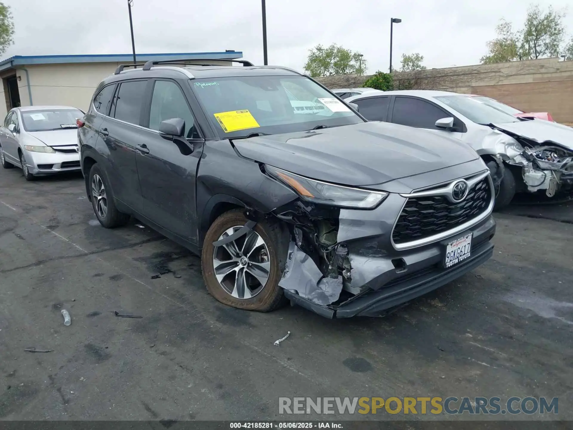 6 Photograph of a damaged car 5TDKDRAH2PS038908 TOYOTA HIGHLANDER 2023