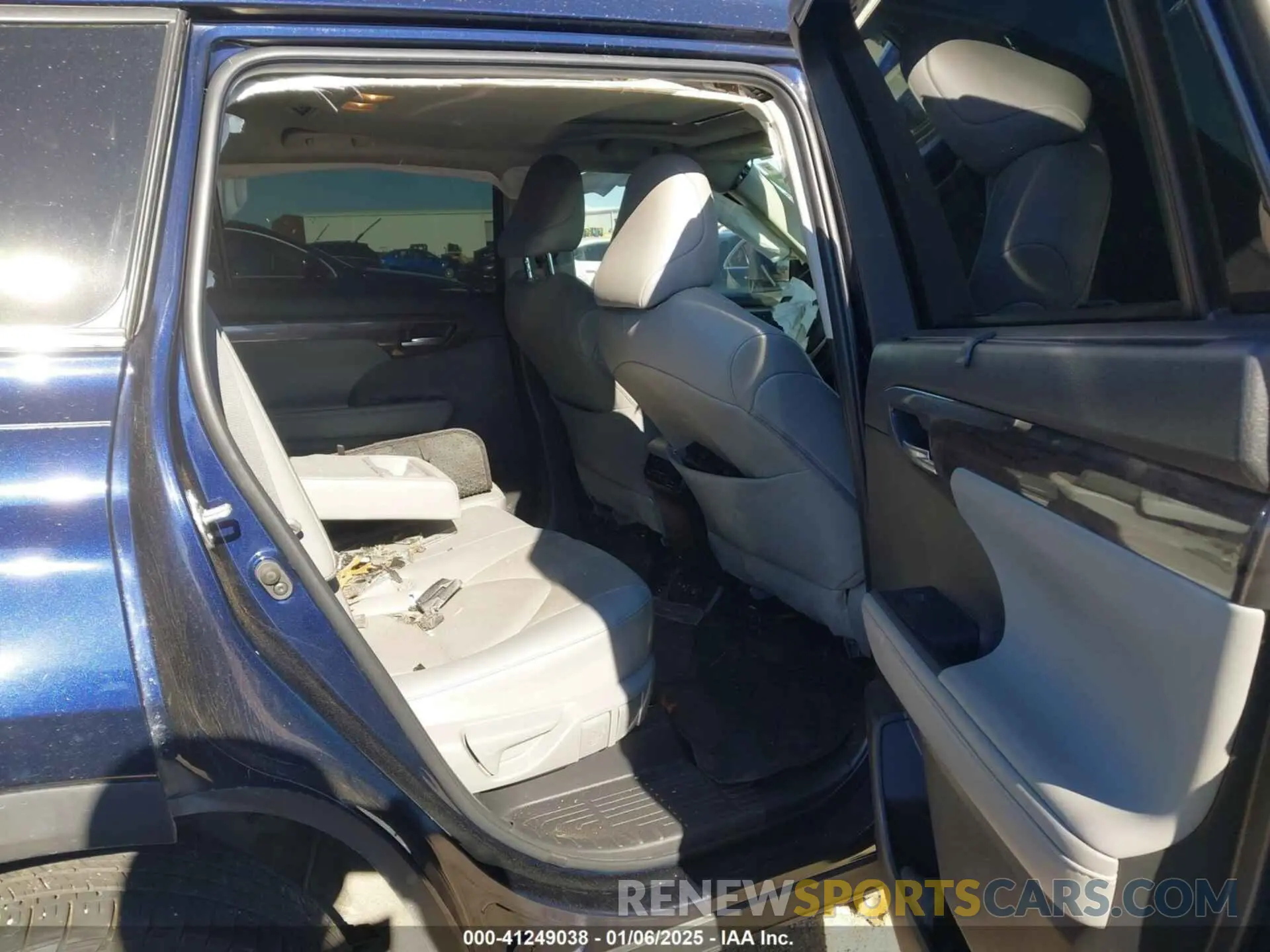 8 Фотография поврежденного автомобиля 5TDKDRAH3PS006839 TOYOTA HIGHLANDER 2023