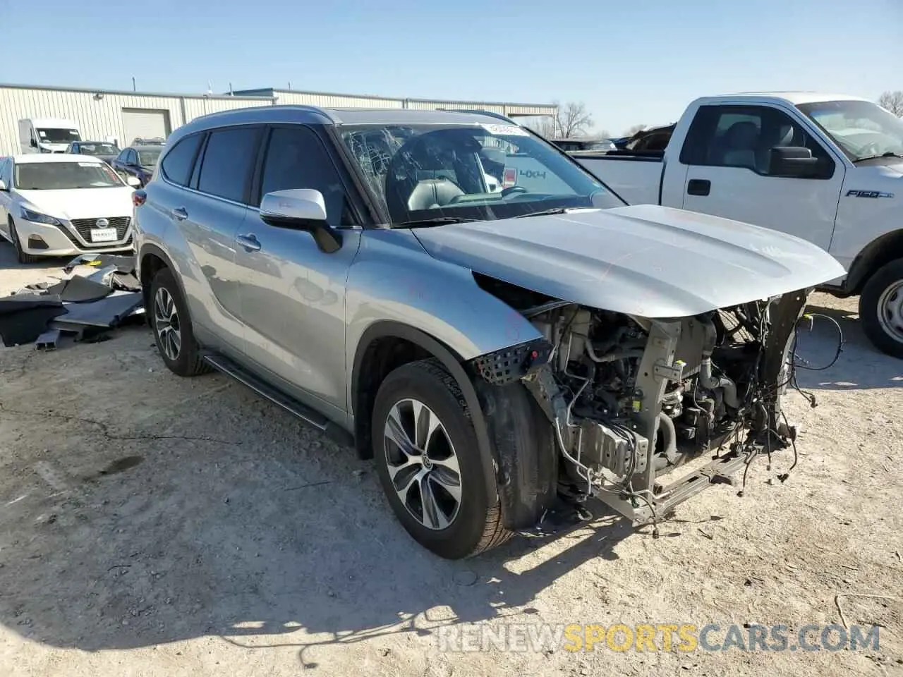 4 Photograph of a damaged car 5TDKDRAH3PS011717 TOYOTA HIGHLANDER 2023