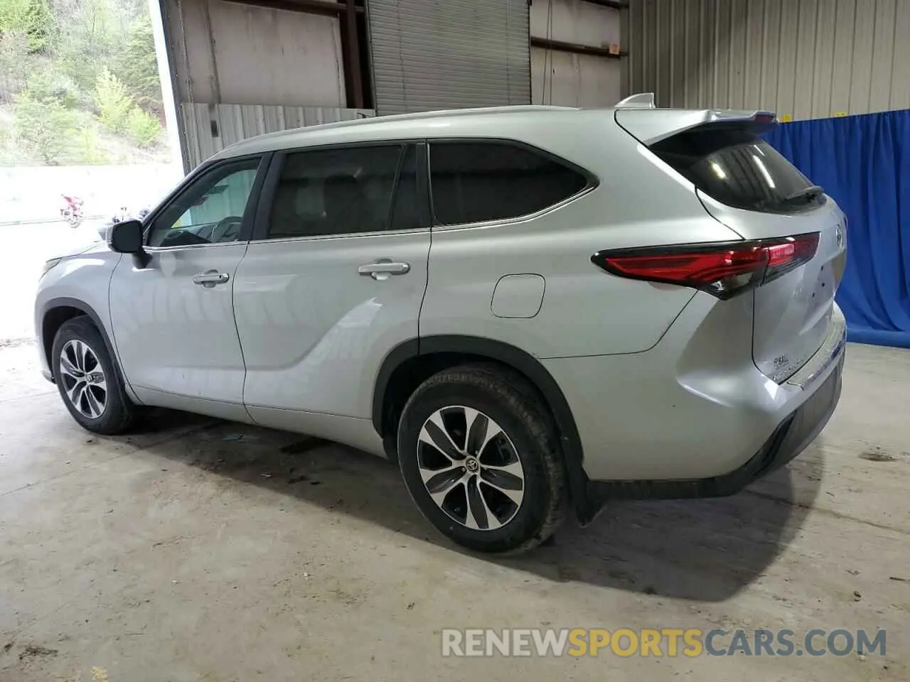 2 Photograph of a damaged car 5TDKDRAH3PS515569 TOYOTA HIGHLANDER 2023