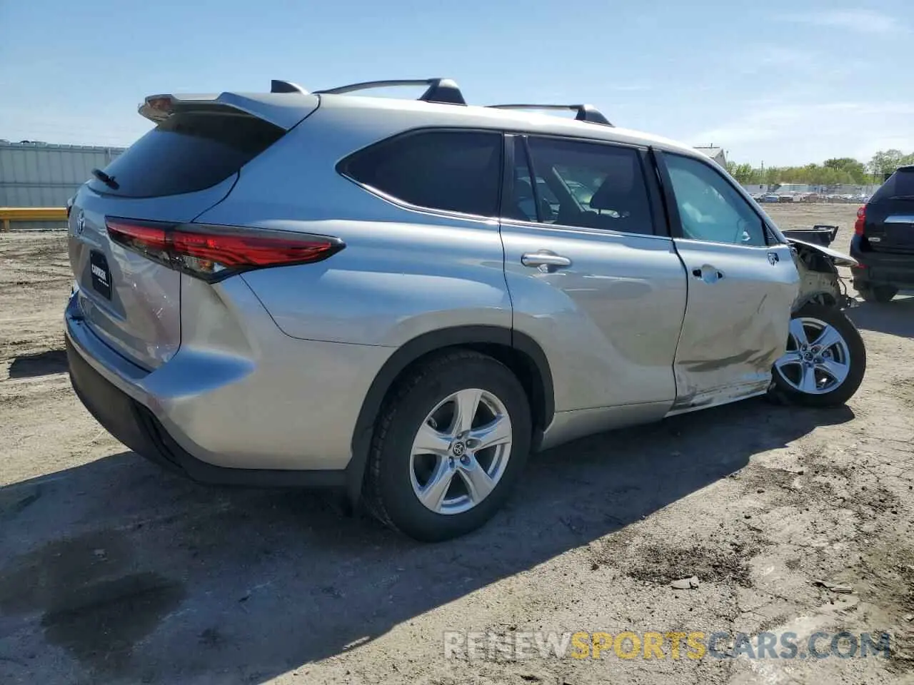 3 Photograph of a damaged car 5TDKDRAH5PS020564 TOYOTA HIGHLANDER 2023