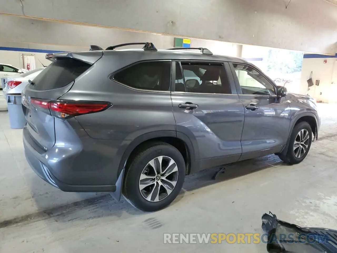 3 Фотография поврежденного автомобиля 5TDKDRAH5PS048073 TOYOTA HIGHLANDER 2023