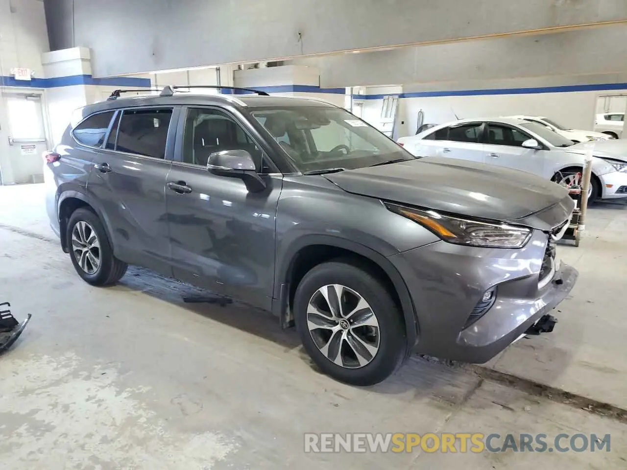 4 Фотография поврежденного автомобиля 5TDKDRAH5PS048073 TOYOTA HIGHLANDER 2023
