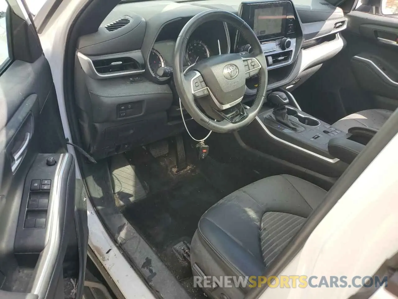8 Фотография поврежденного автомобиля 5TDKDRAH6PS024140 TOYOTA HIGHLANDER 2023