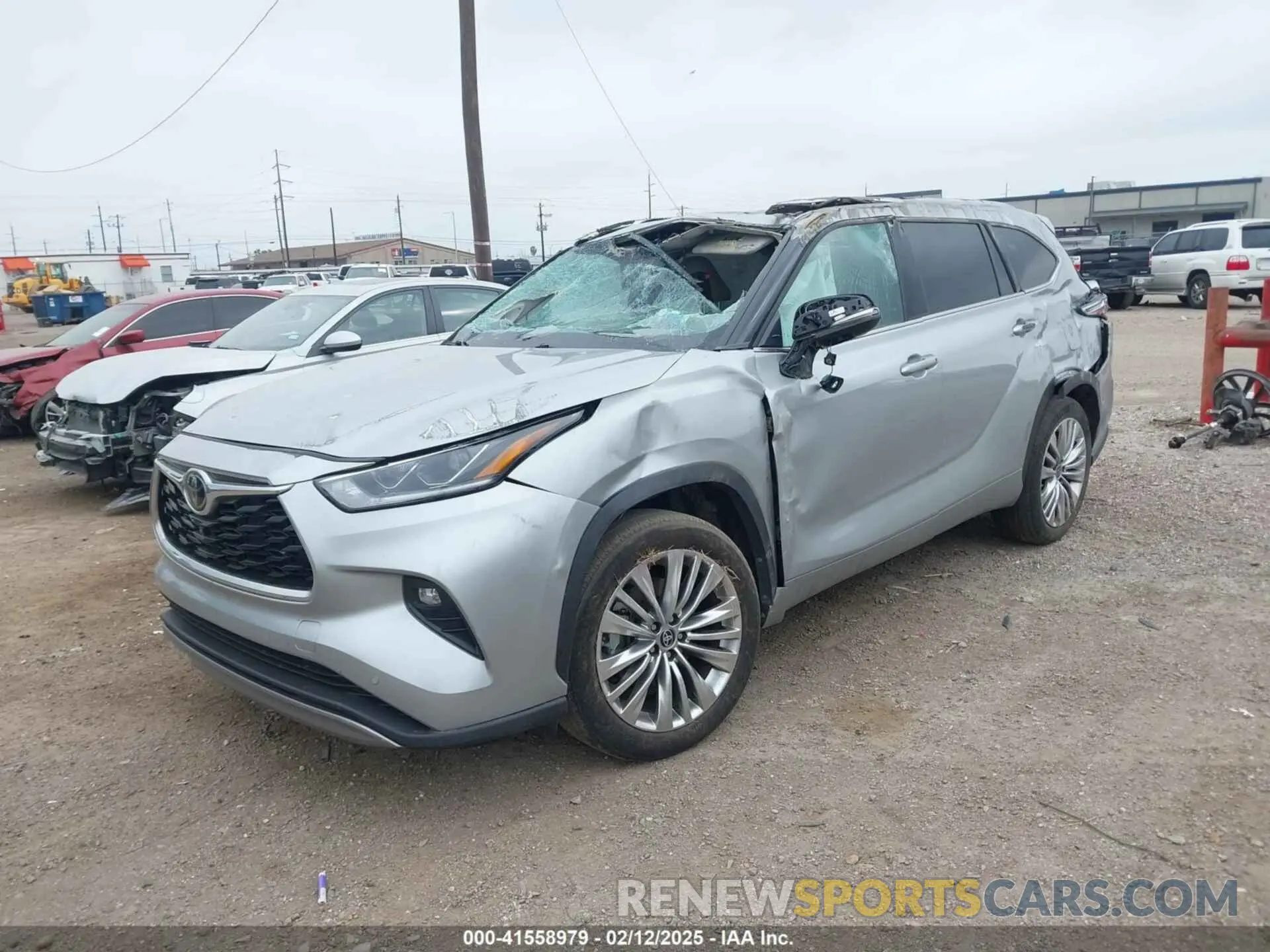 2 Photograph of a damaged car 5TDKDRAH6PS041116 TOYOTA HIGHLANDER 2023