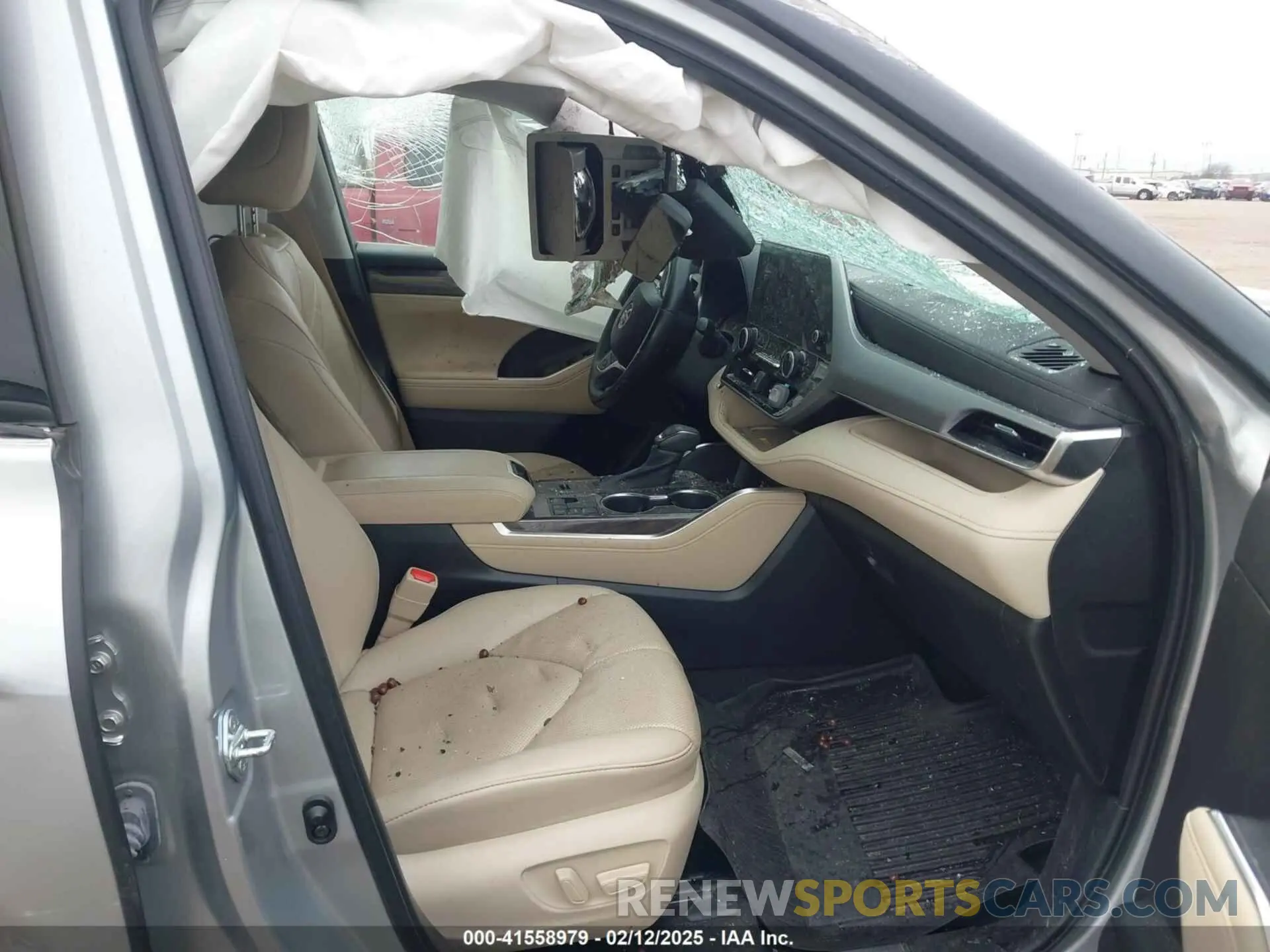 5 Photograph of a damaged car 5TDKDRAH6PS041116 TOYOTA HIGHLANDER 2023