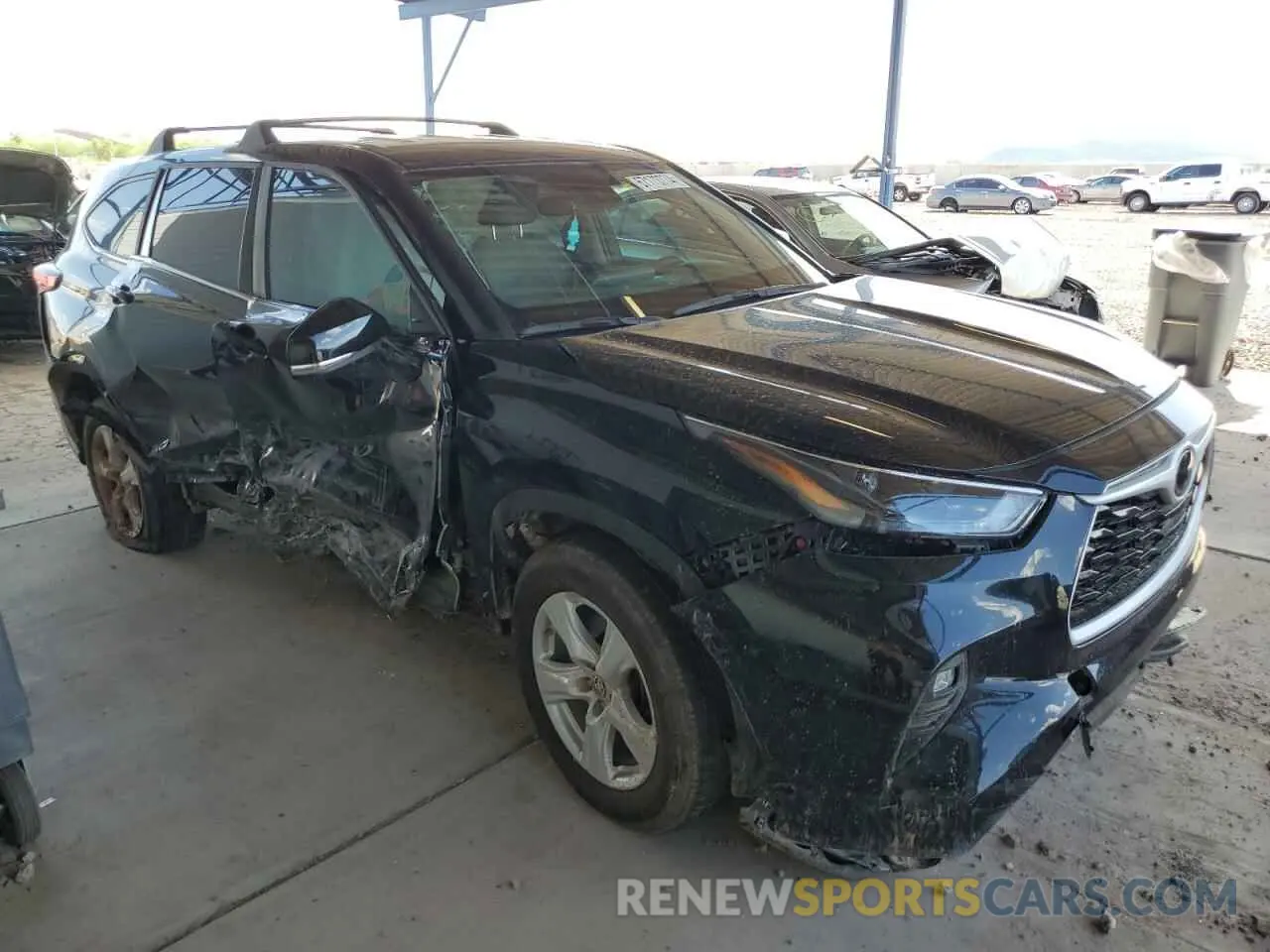 4 Photograph of a damaged car 5TDKDRAH7PS029878 TOYOTA HIGHLANDER 2023