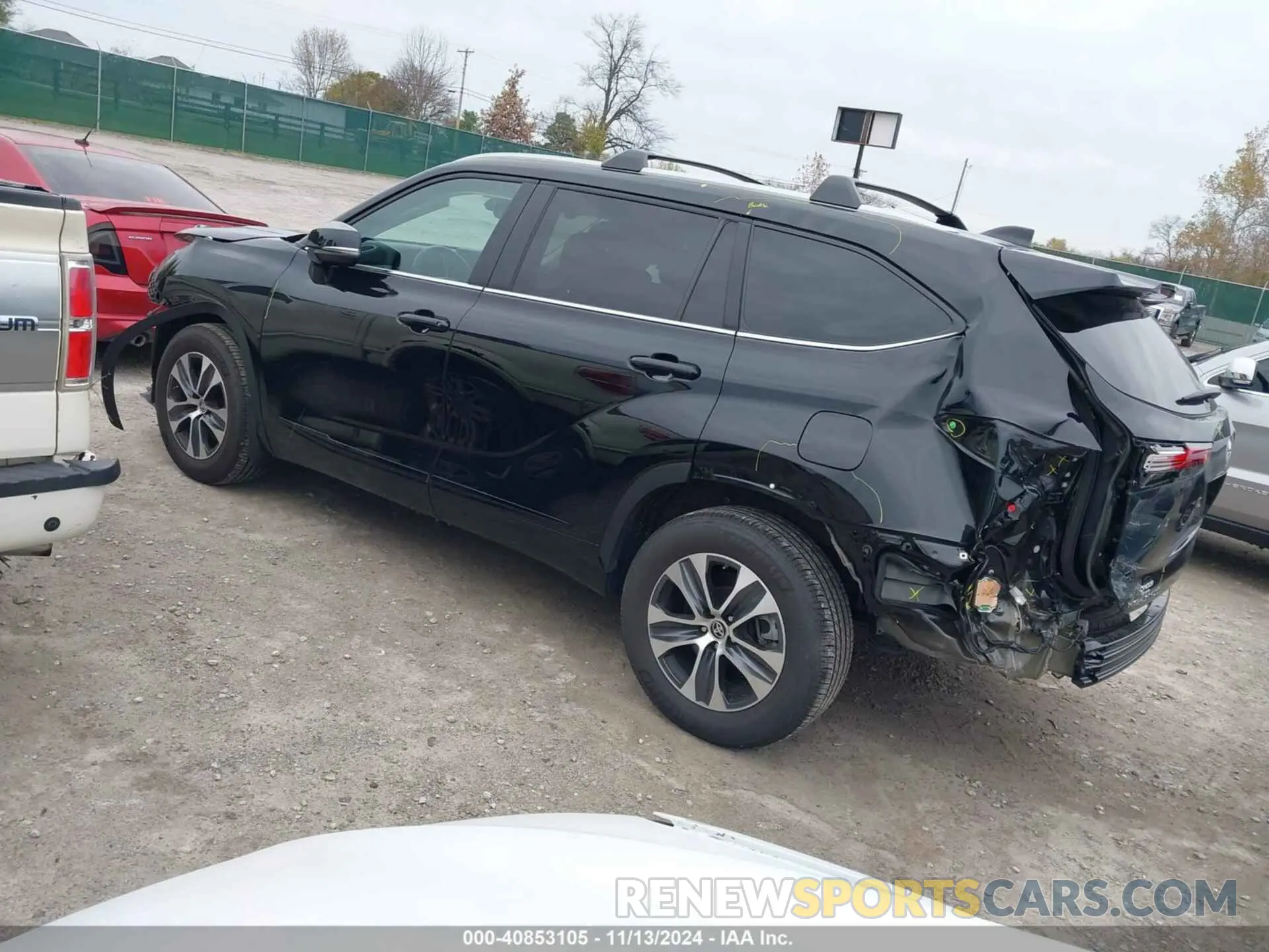 3 Photograph of a damaged car 5TDKDRAH7PS048897 TOYOTA HIGHLANDER 2023