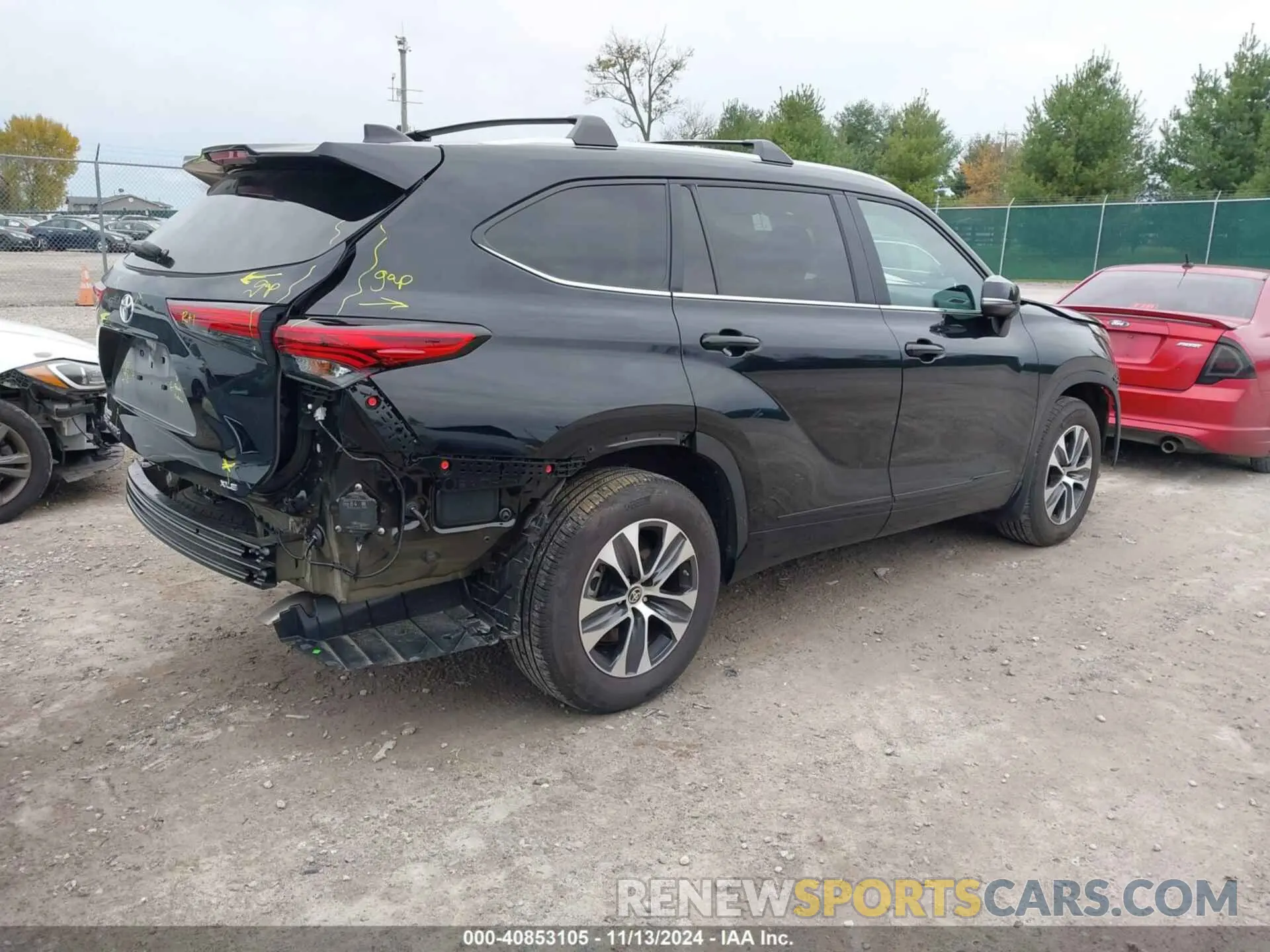 4 Photograph of a damaged car 5TDKDRAH7PS048897 TOYOTA HIGHLANDER 2023