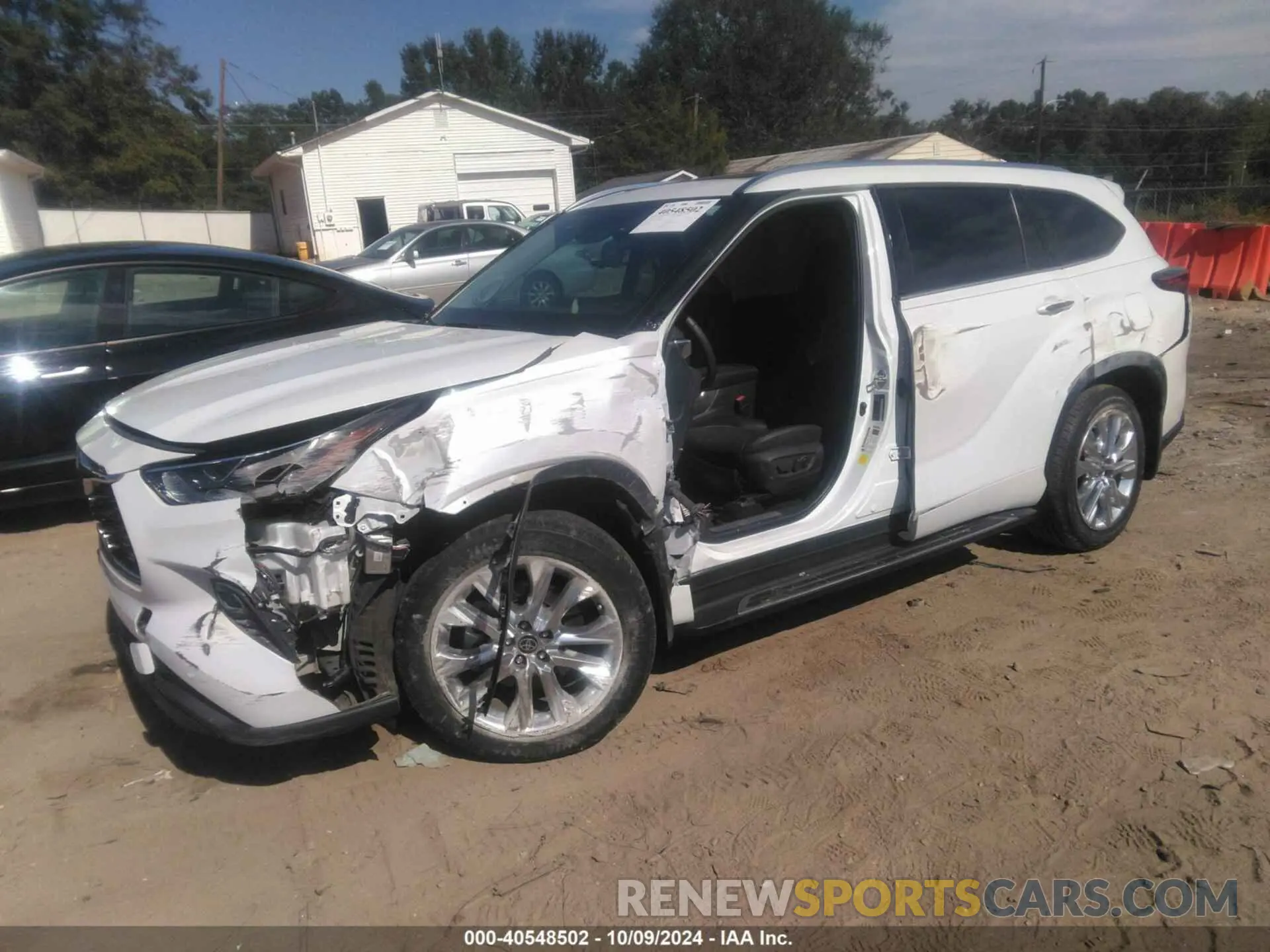 2 Photograph of a damaged car 5TDKDRAH8PS006884 TOYOTA HIGHLANDER 2023
