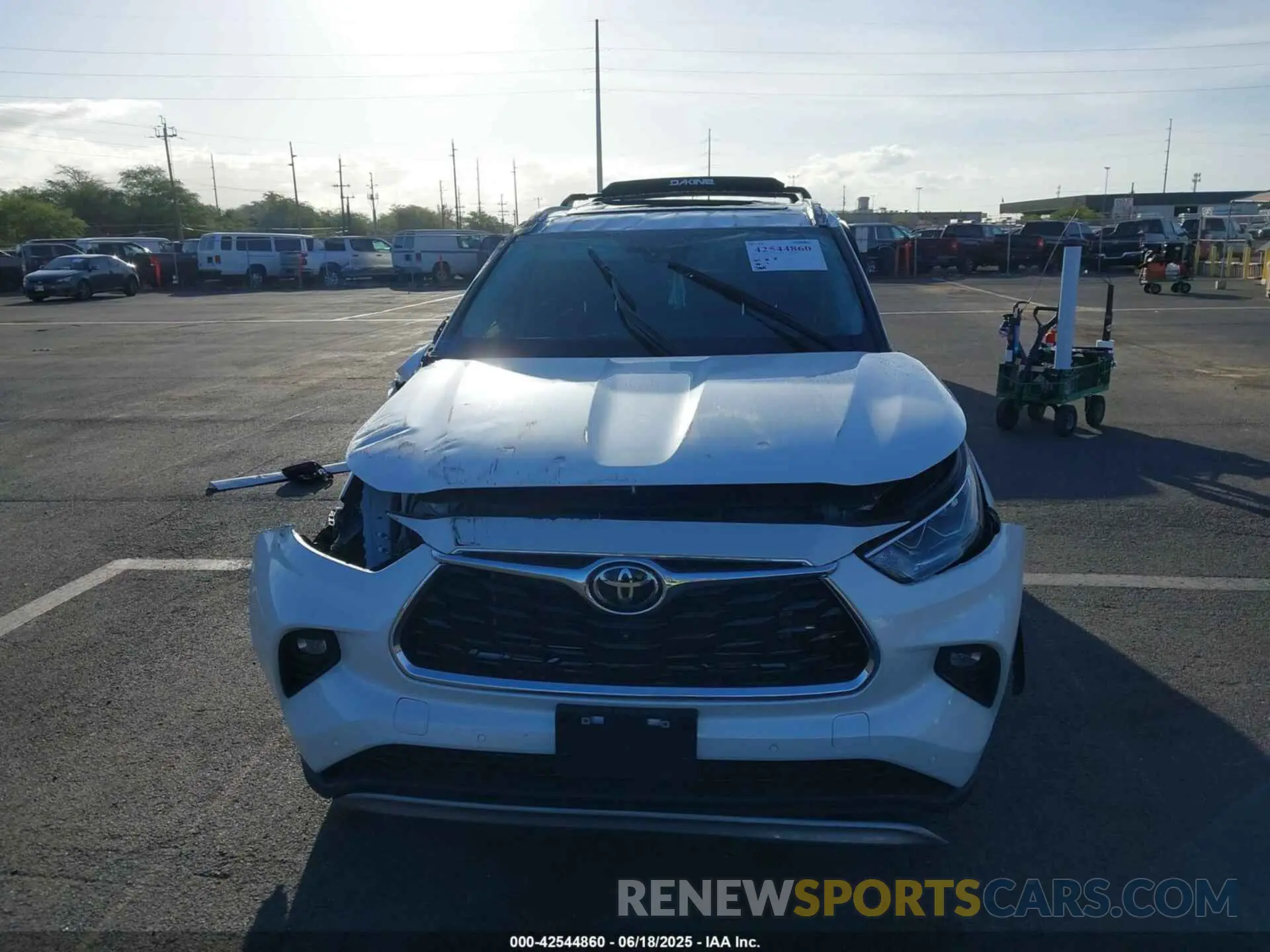 12 Фотография поврежденного автомобиля 5TDKDRAH8PS009638 TOYOTA HIGHLANDER 2023