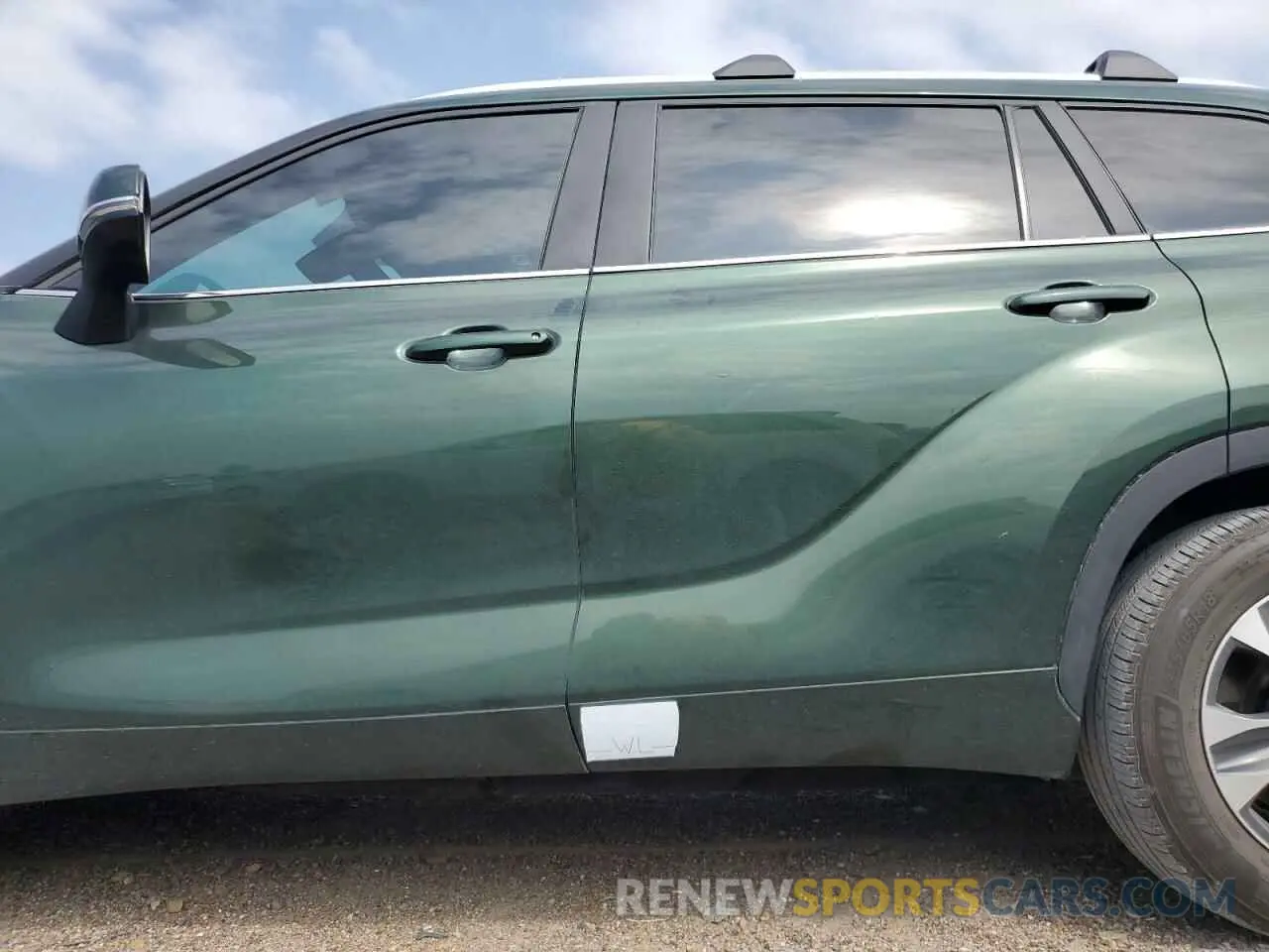 12 Photograph of a damaged car 5TDKDRAH8PS501568 TOYOTA HIGHLANDER 2023