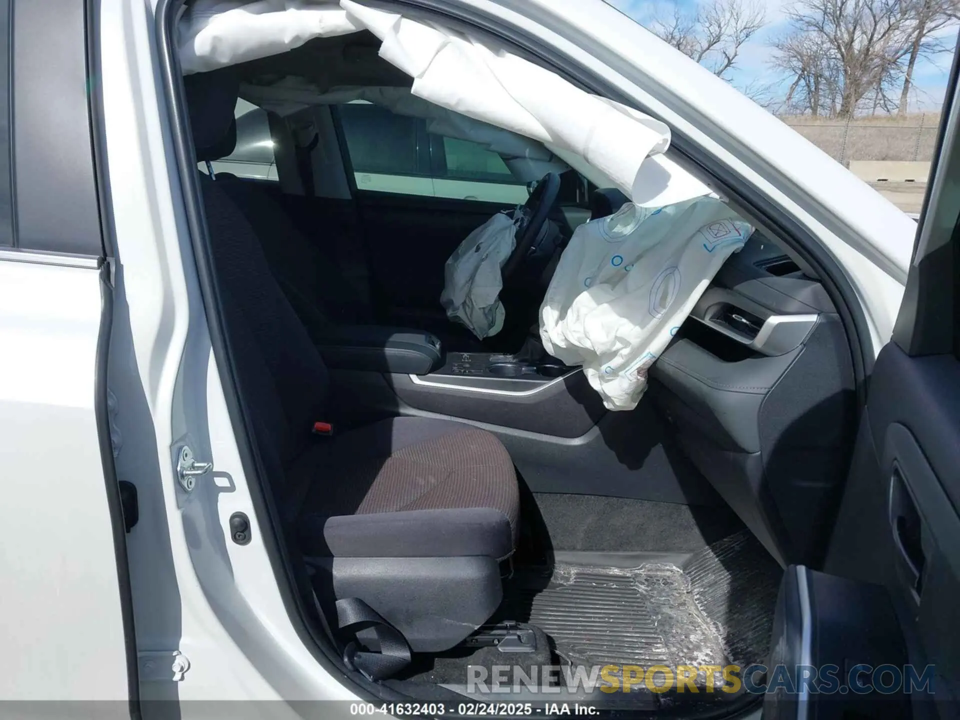 5 Photograph of a damaged car 5TDKDRAH8PS519116 TOYOTA HIGHLANDER 2023